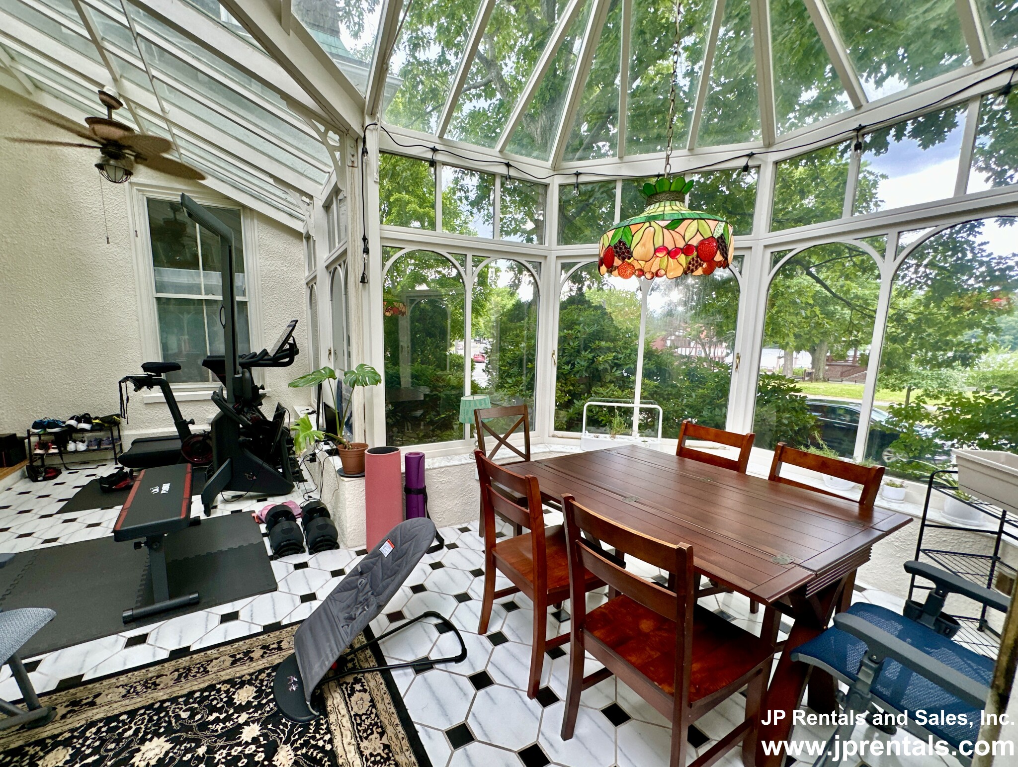 61 Pond St, Jamaica Plain