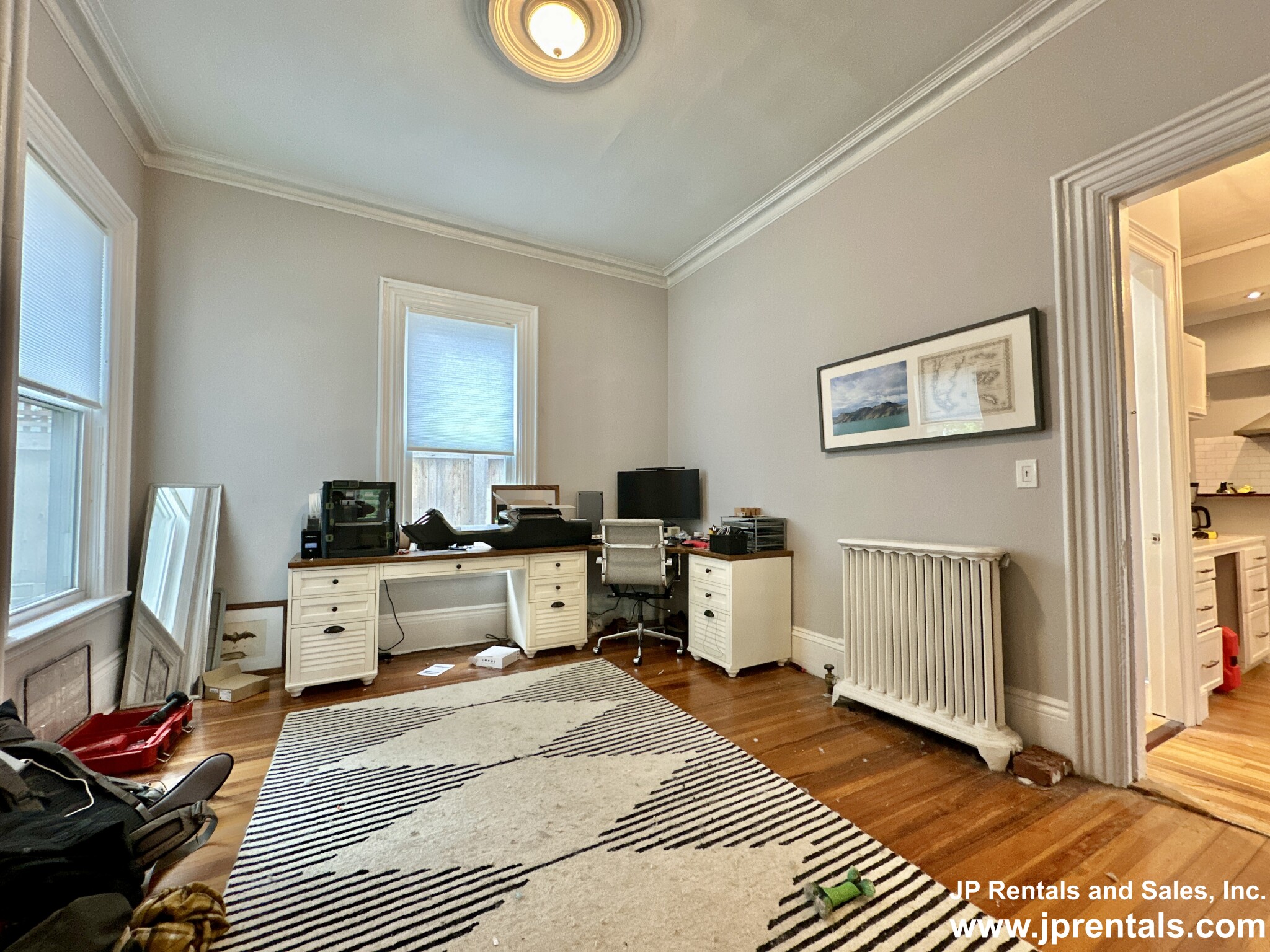 13 Gordon St, Jamaica Plain