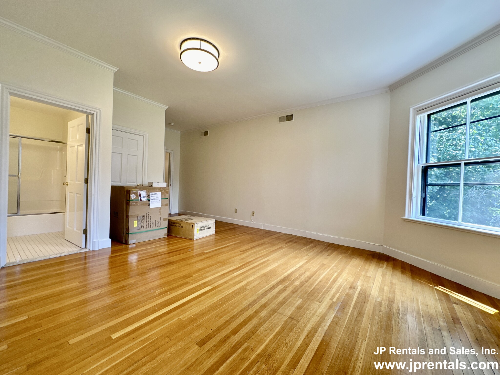 241 Perkins St, Jamaica Plain