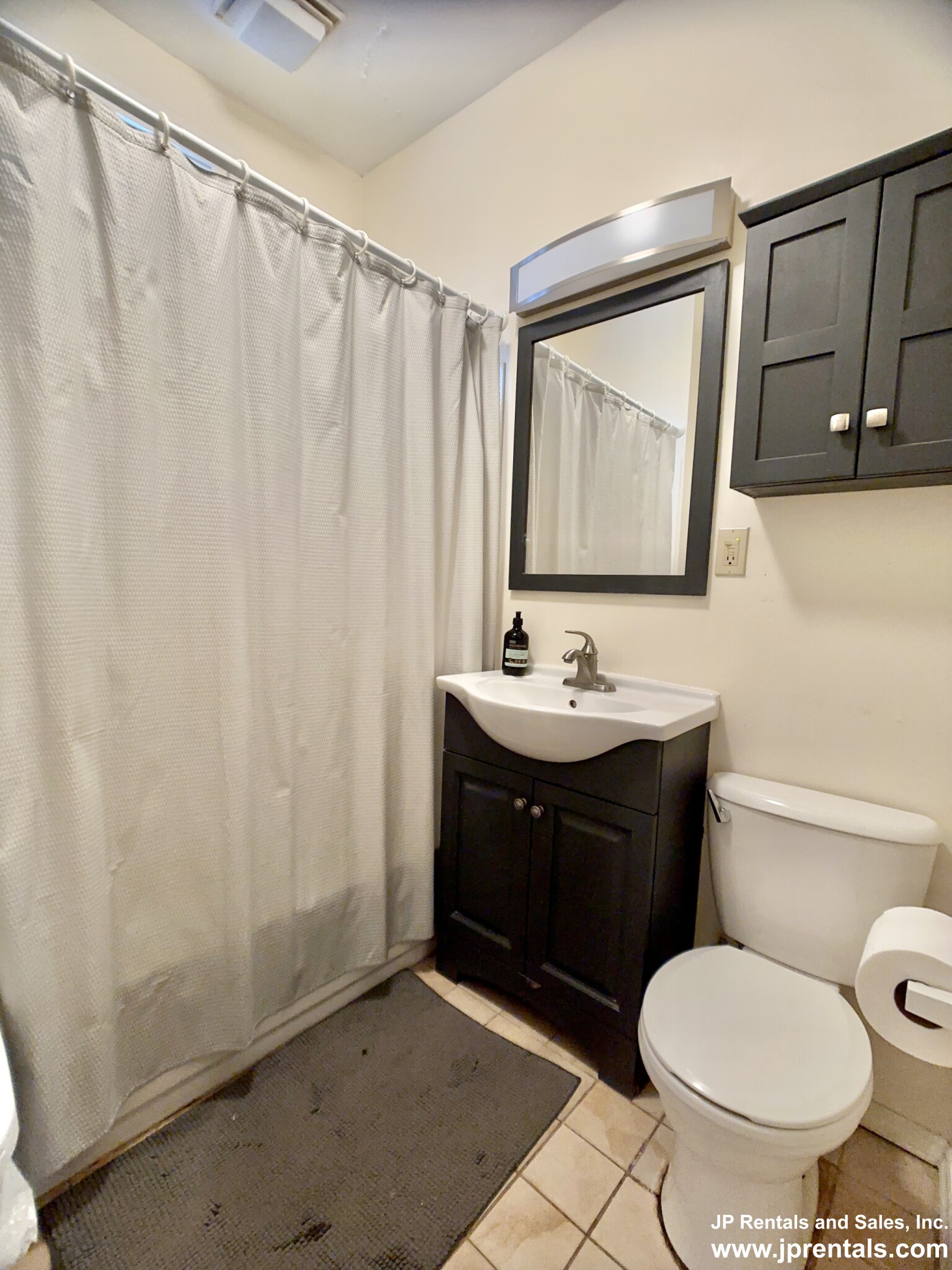 40 Gartland St, Jamaica Plain