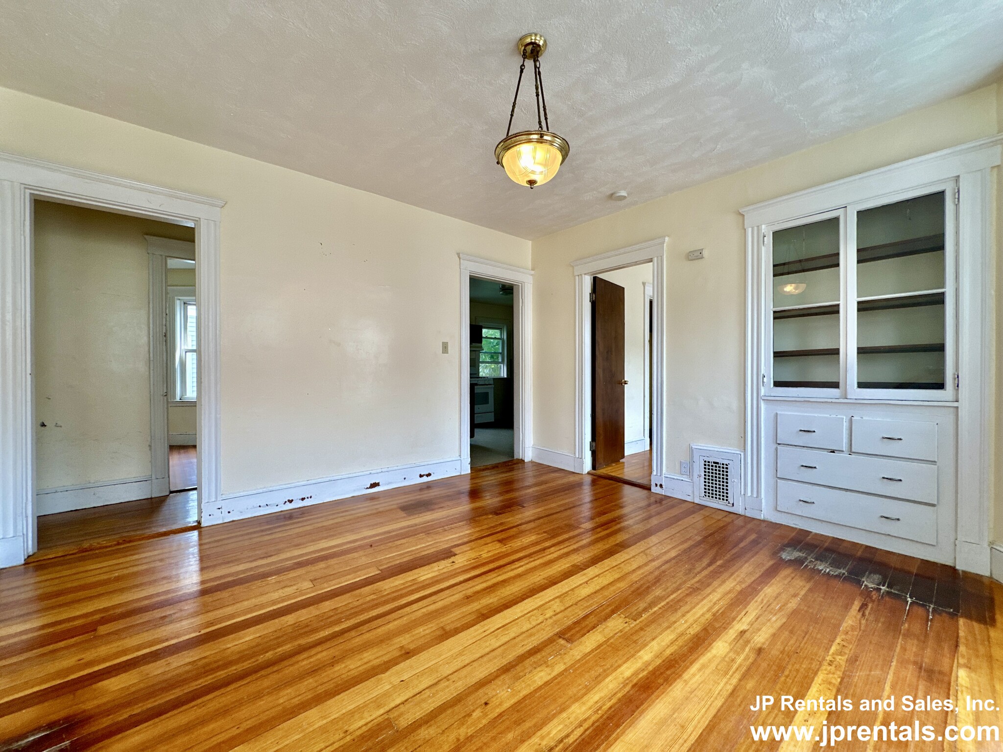 369 Centre St, Dorchester