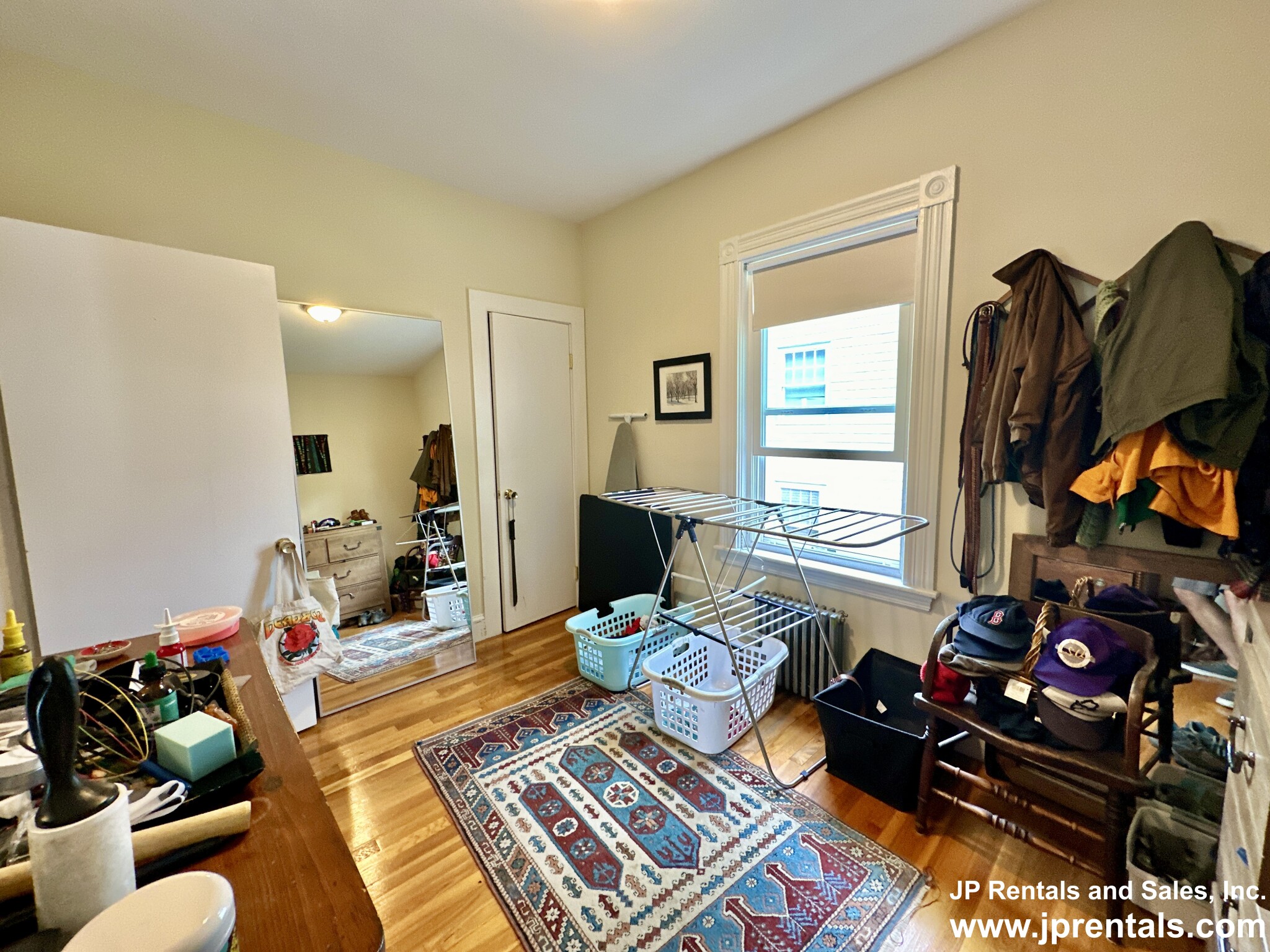 40 Hewlett St, Roslindale