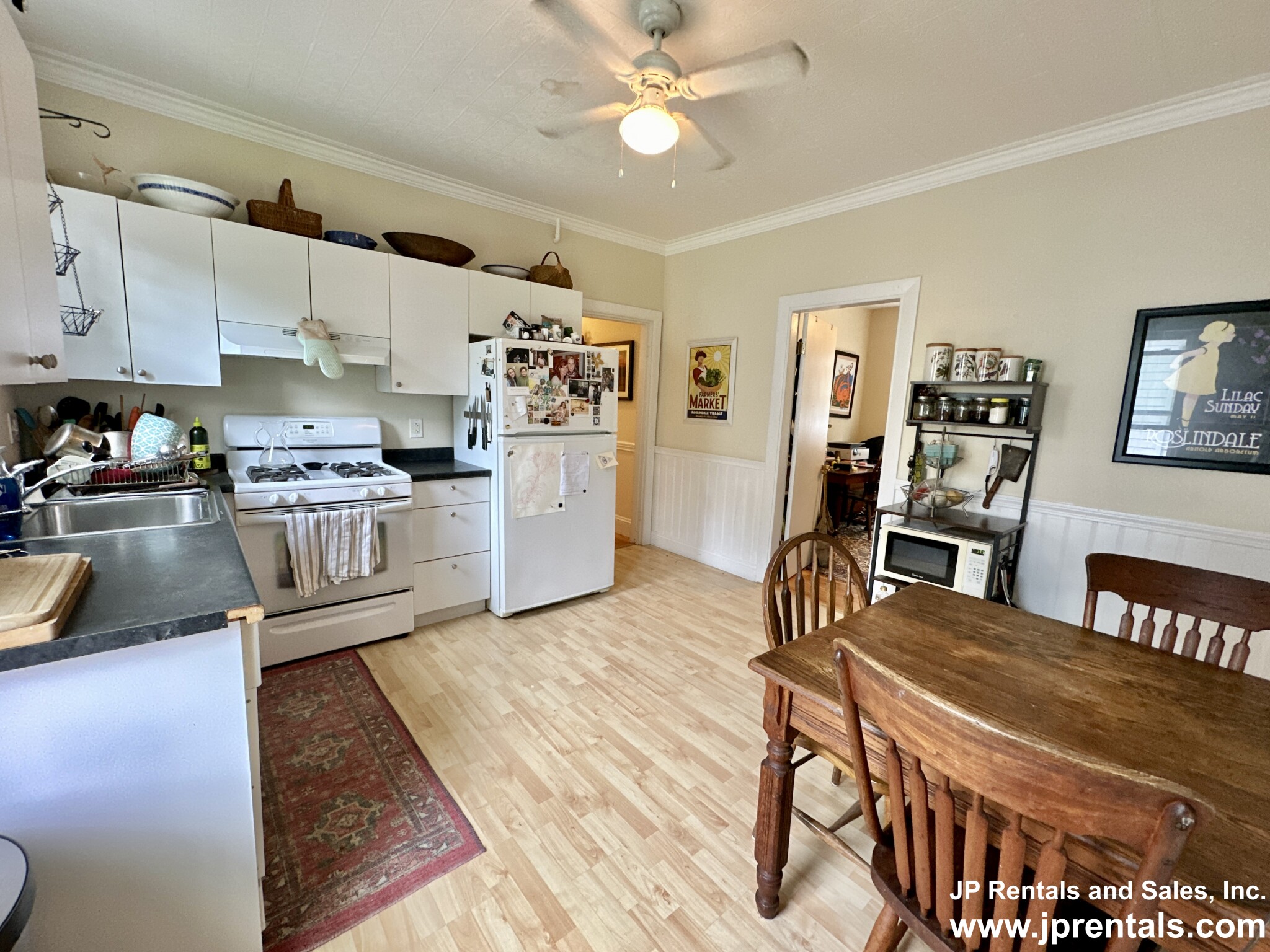 40 Hewlett St, Roslindale