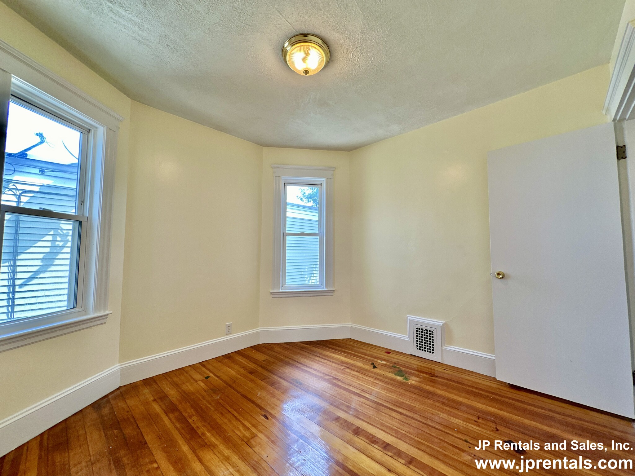 369 Centre St, Dorchester