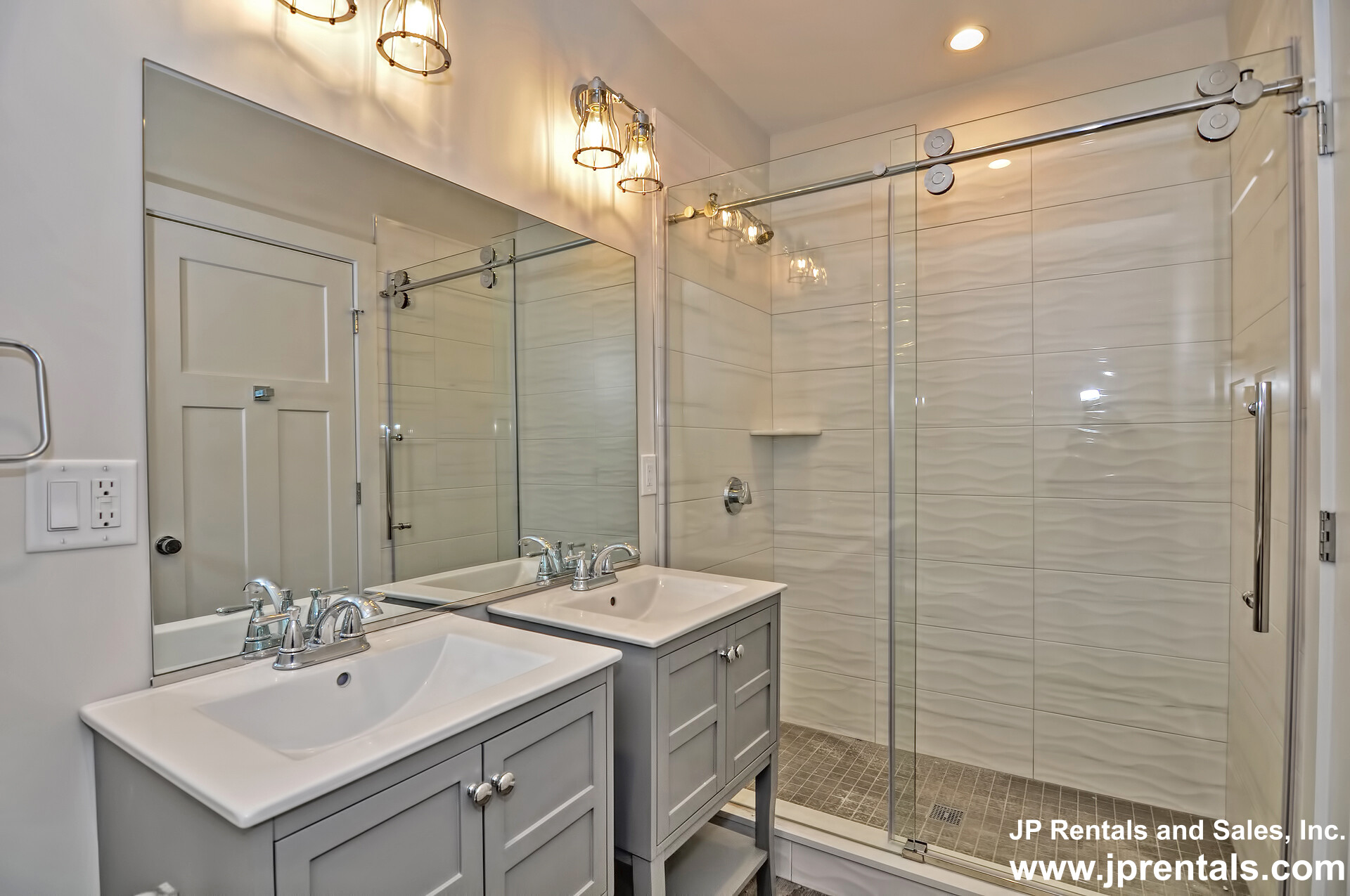 76 Stonley Rd, Jamaica Plain