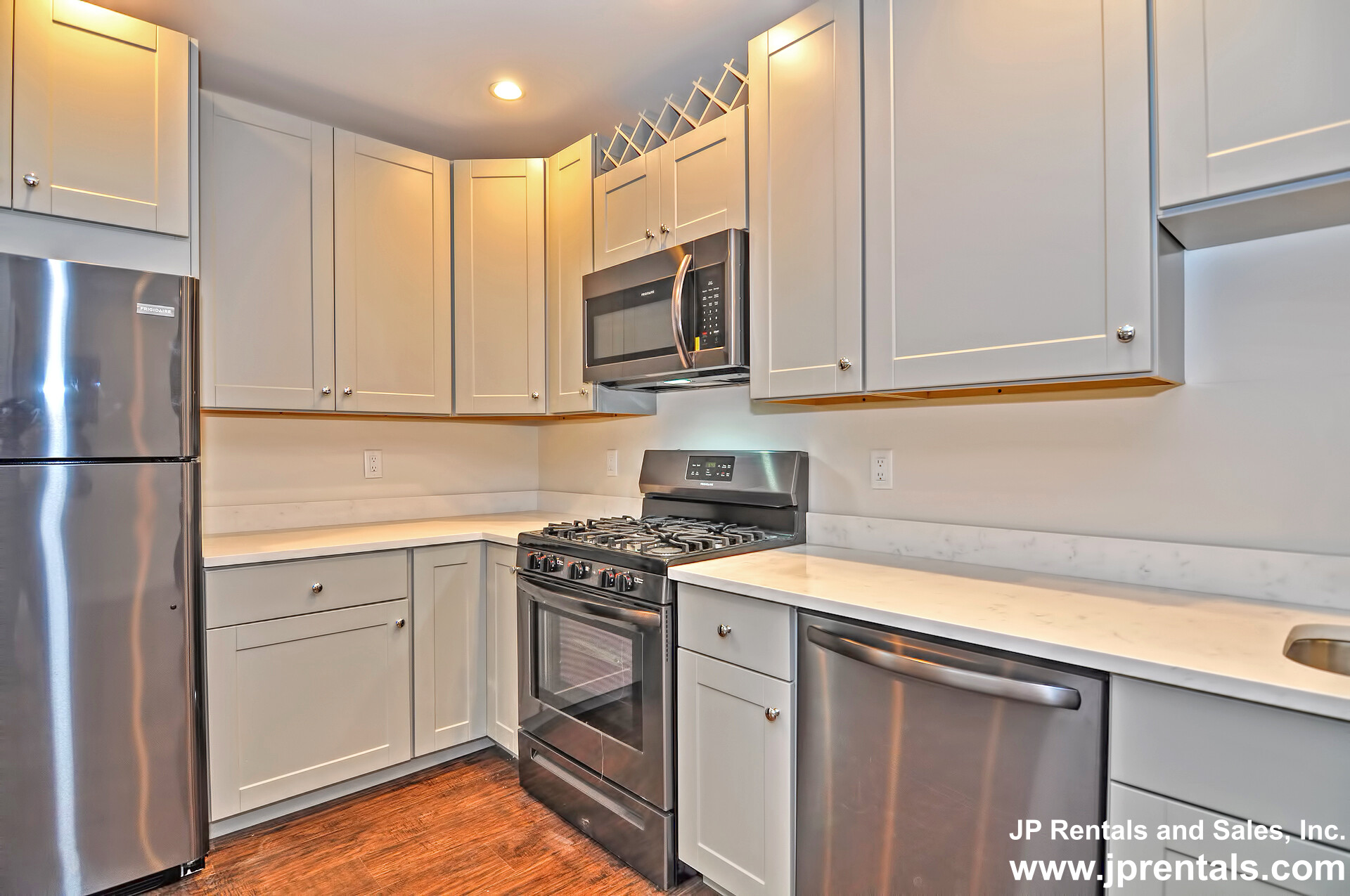 76 Stonley Rd, Jamaica Plain