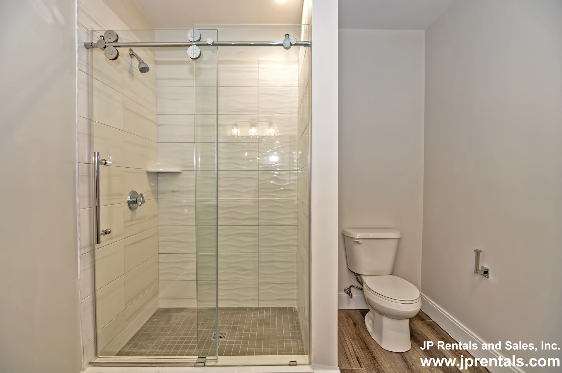 76 Stonley Rd, Jamaica Plain