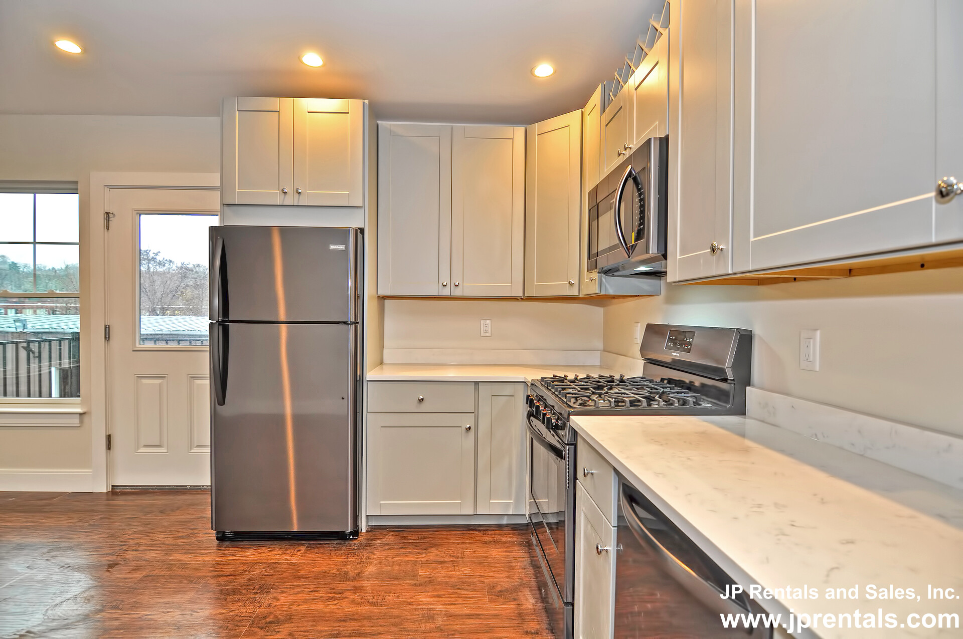 76 Stonley Rd, Jamaica Plain