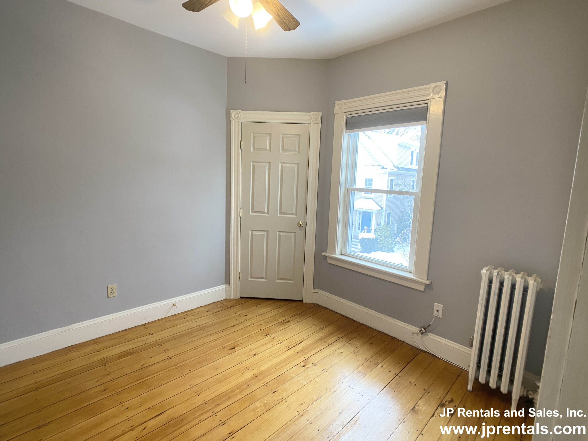 55 Rossmore Rd, Jamaica Plain