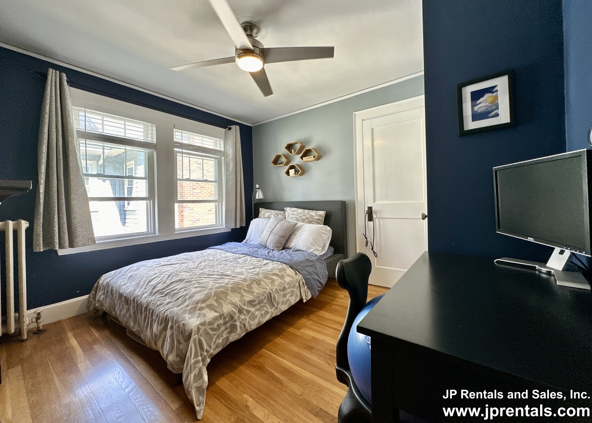 52 Sanborn Ave, West Roxbury