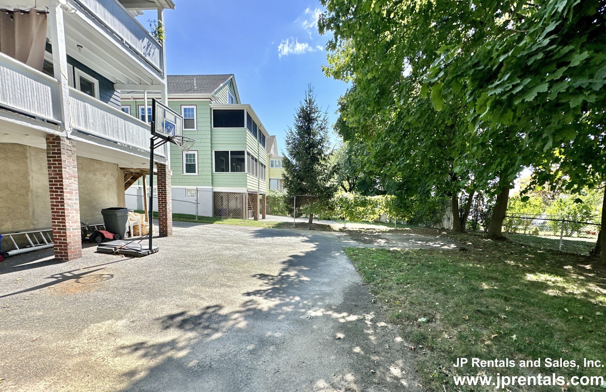 52 Sanborn Ave, West Roxbury