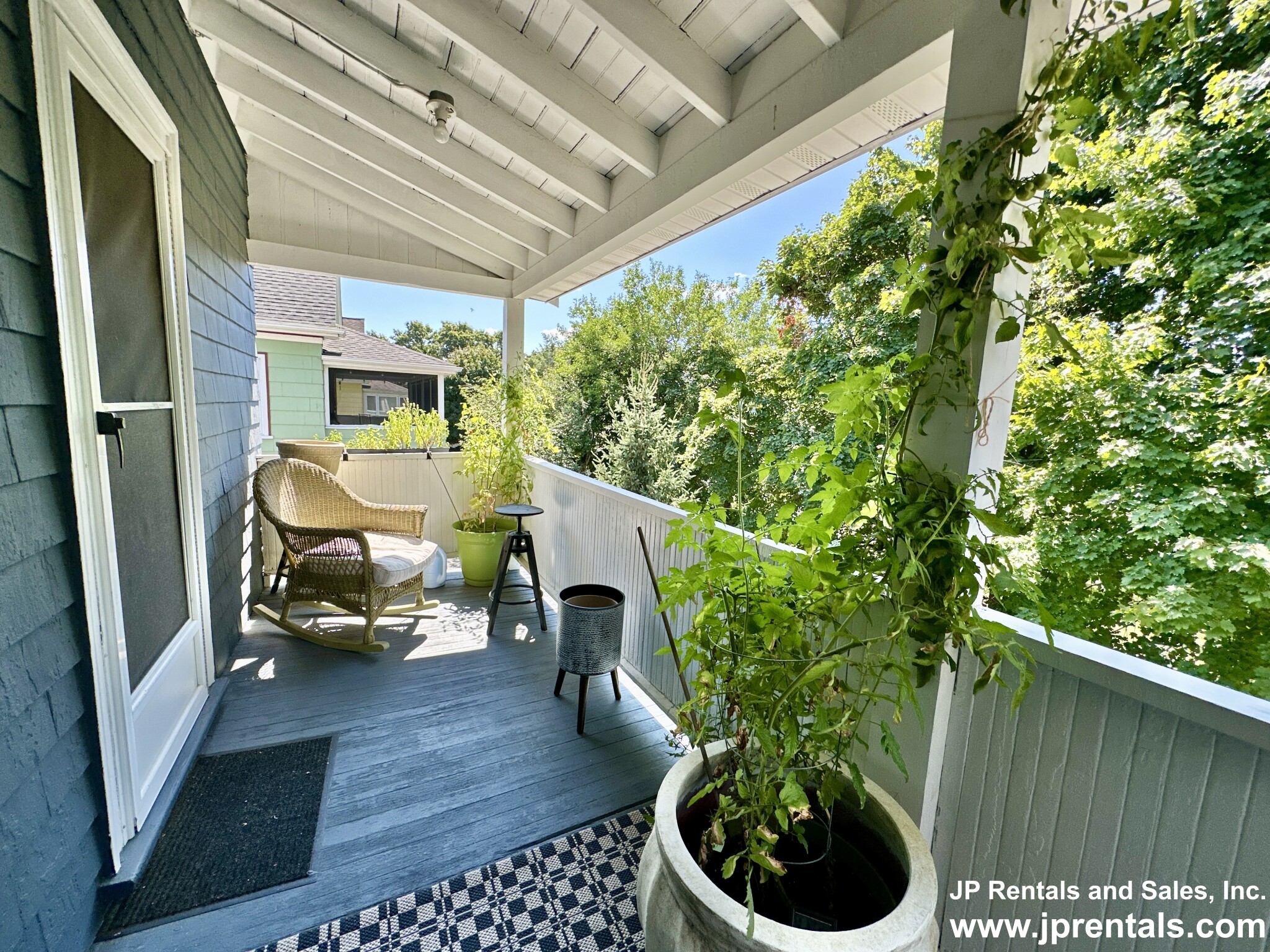 52 Sanborn Ave, West Roxbury