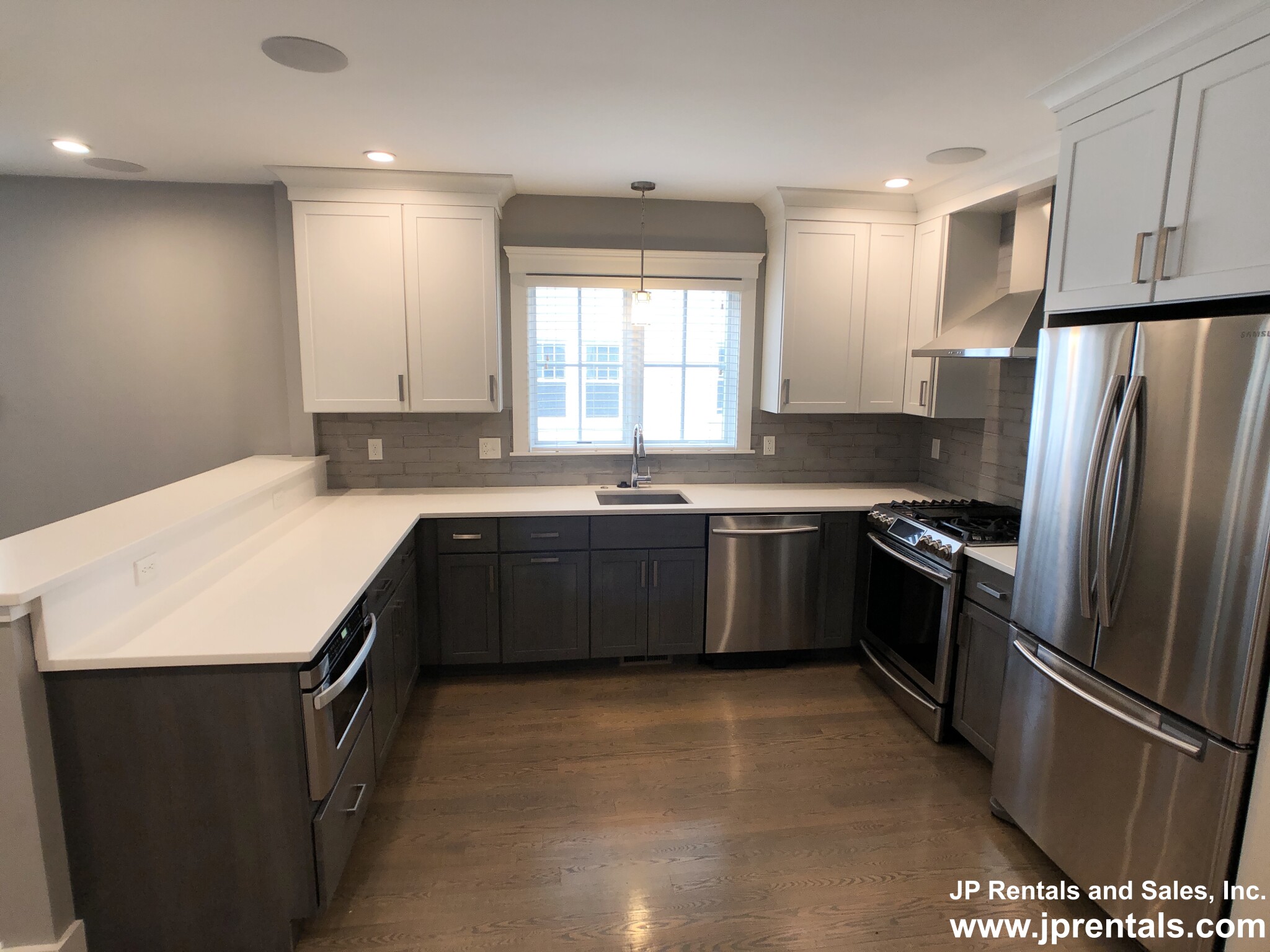 88 Rossmore Rd, Jamaica Plain