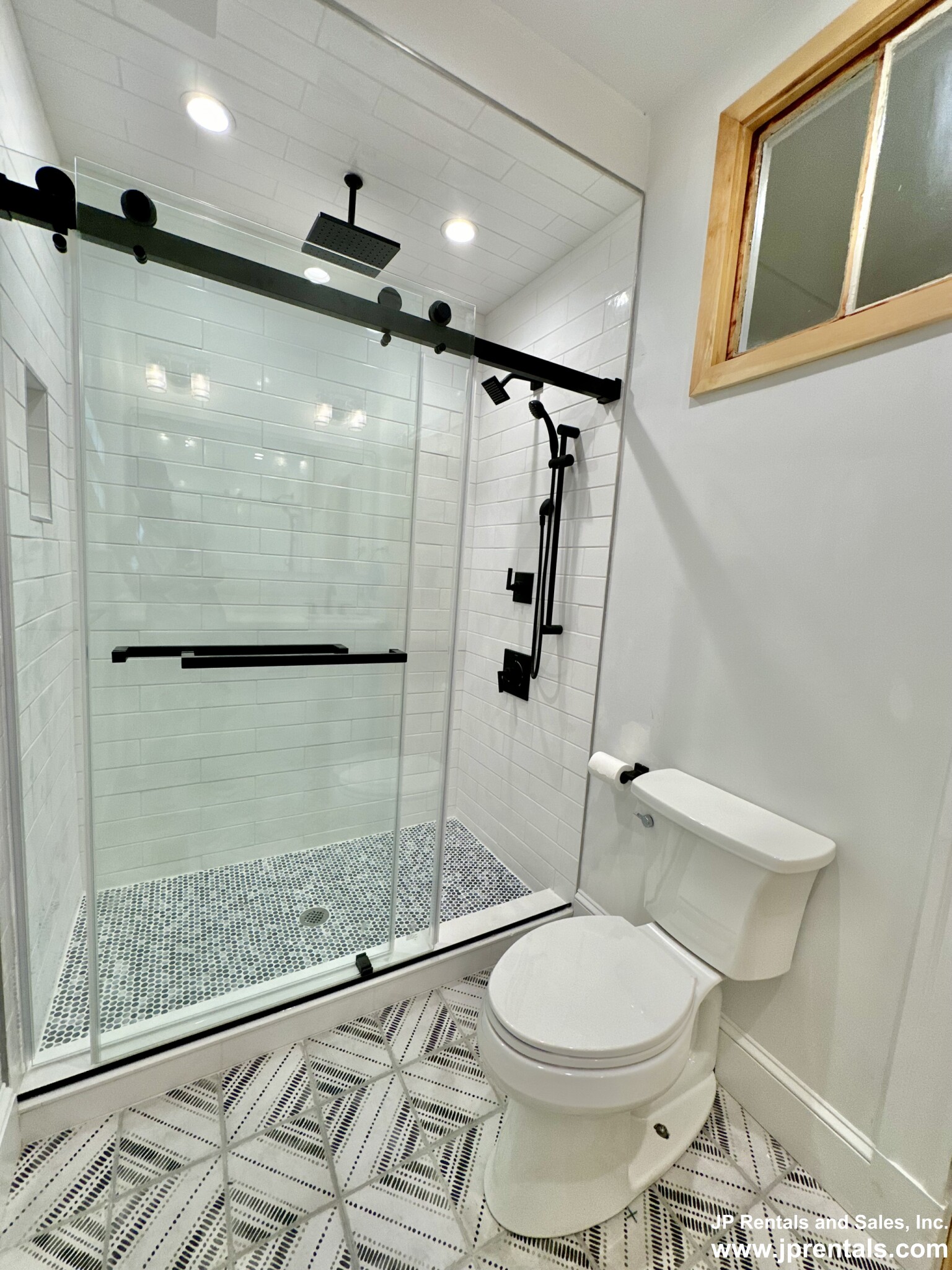 11 Sheridan St, Jamaica Plain