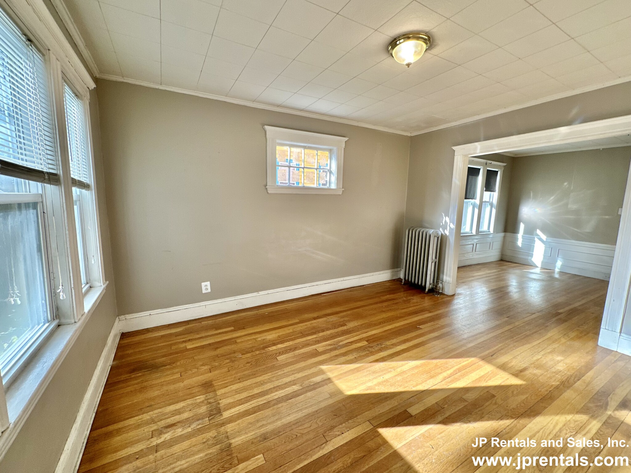 48 Boylston St, Jamaica Plain