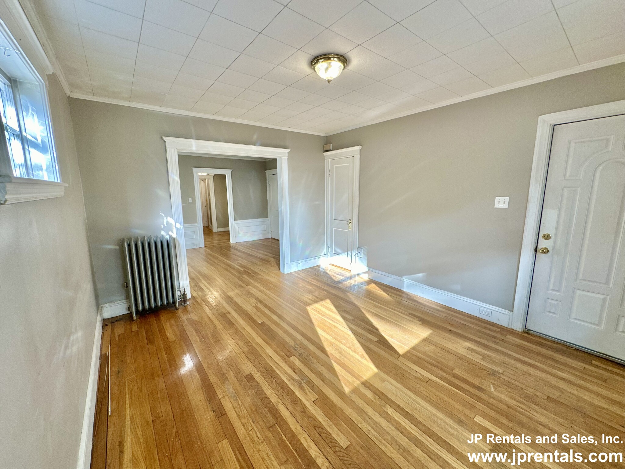 48 Boylston St, Jamaica Plain