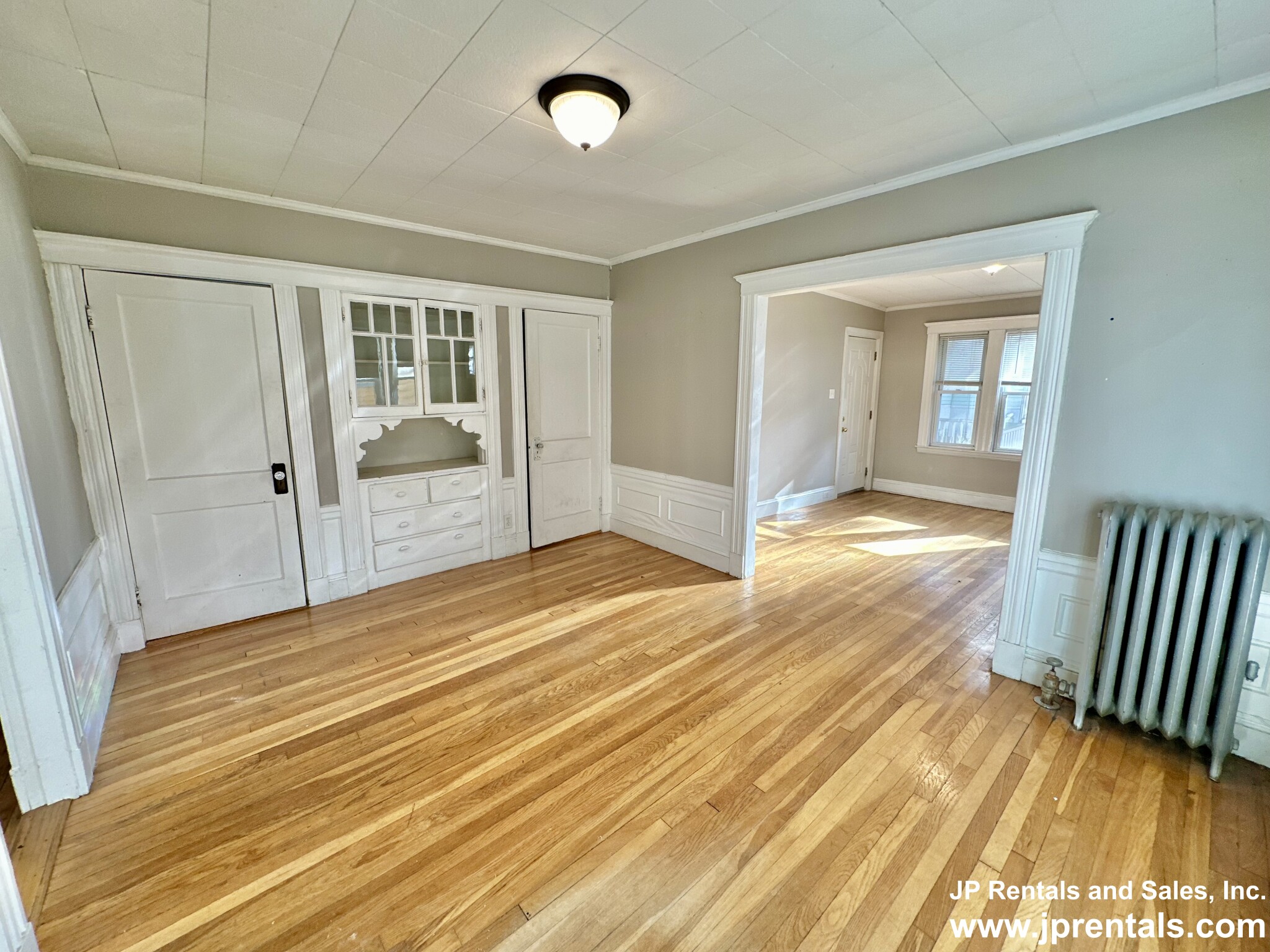 48 Boylston St, Jamaica Plain