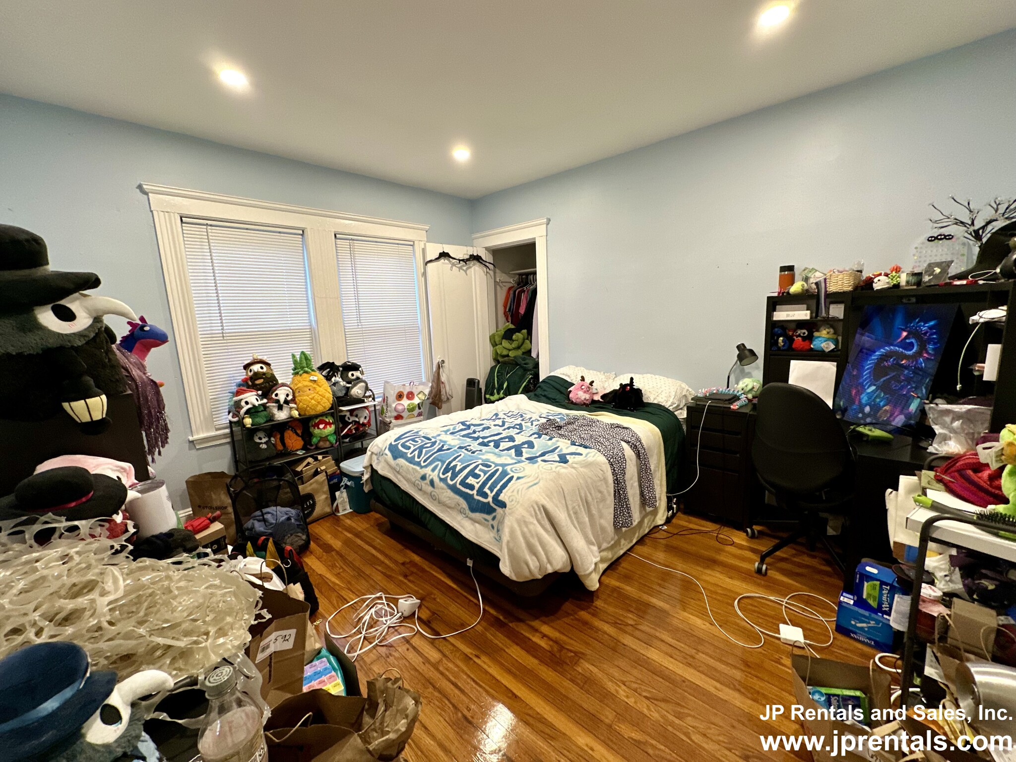 52 West Walnut Park, Jamaica Plain