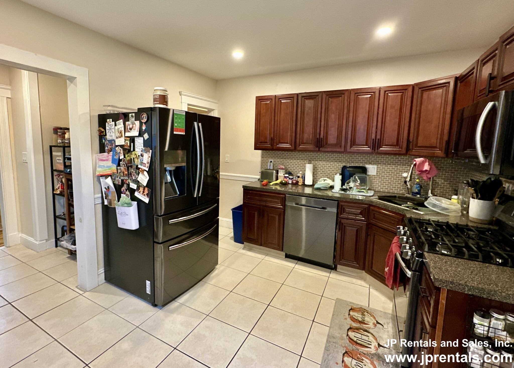 52 West Walnut Park, Jamaica Plain