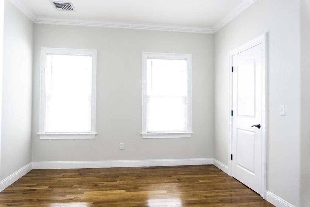5 bed, 2 bath apartment for rent at 9 Woodside Ave Unit 2, Jamaica Plain — photo 7 of 11