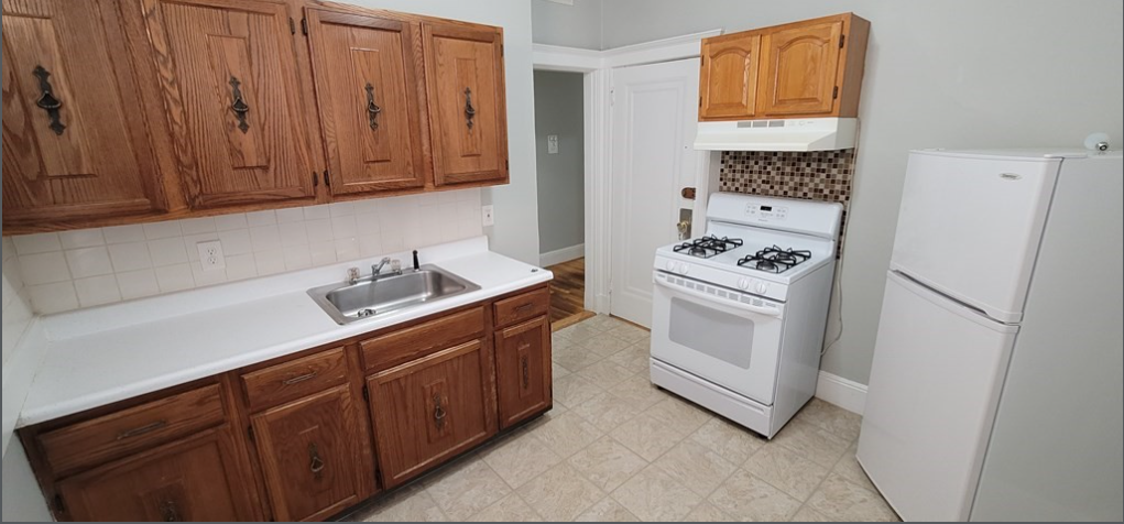 2 bed, 1 bath apartment for rent at 121 Hawthorne Unit A5, Chelsea — photo 2 of 3