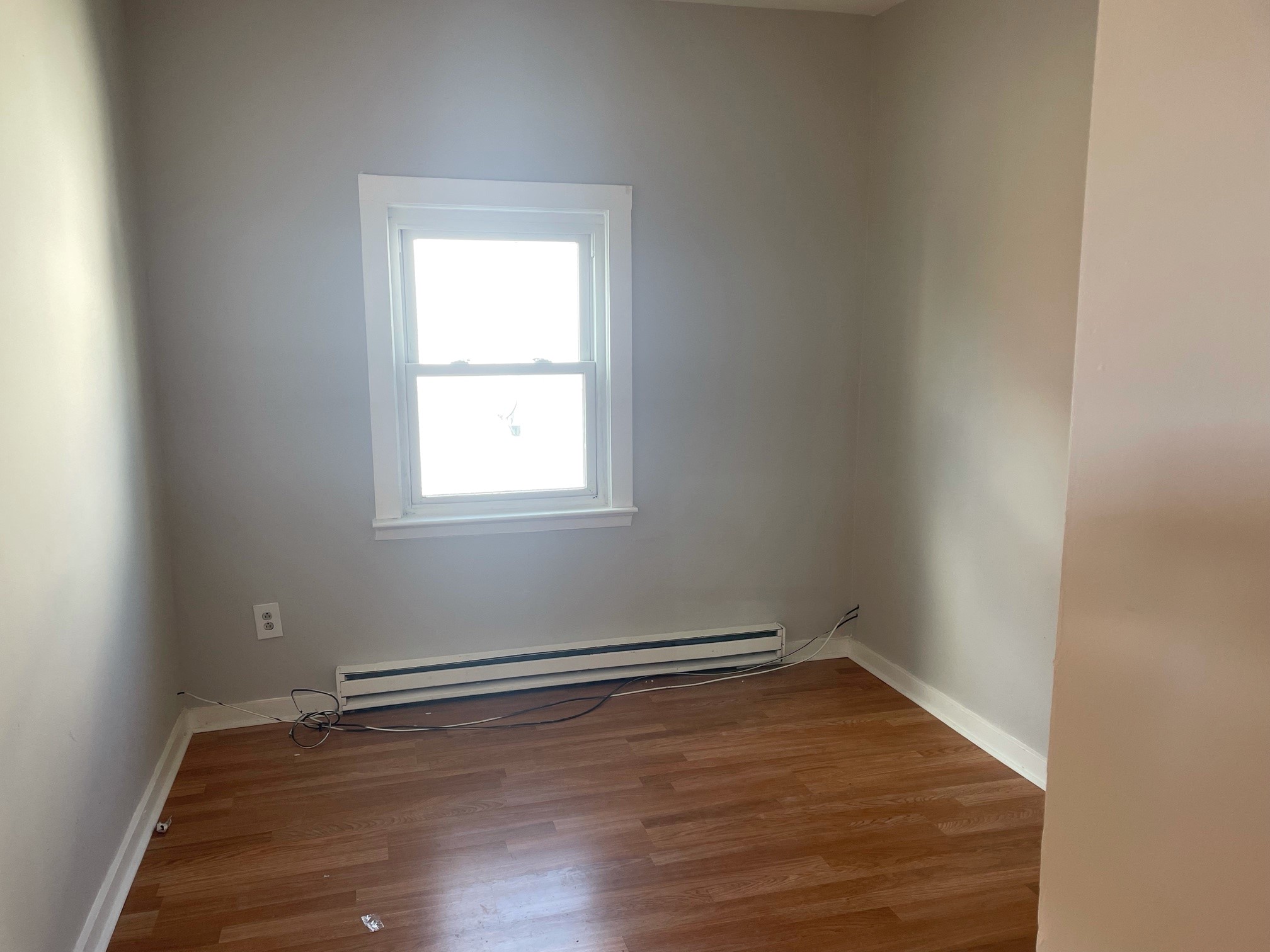 3 bed, 1 bath apartment for rent at 134 Pearl St Unit 5, East Somerville — photo 6 of 8