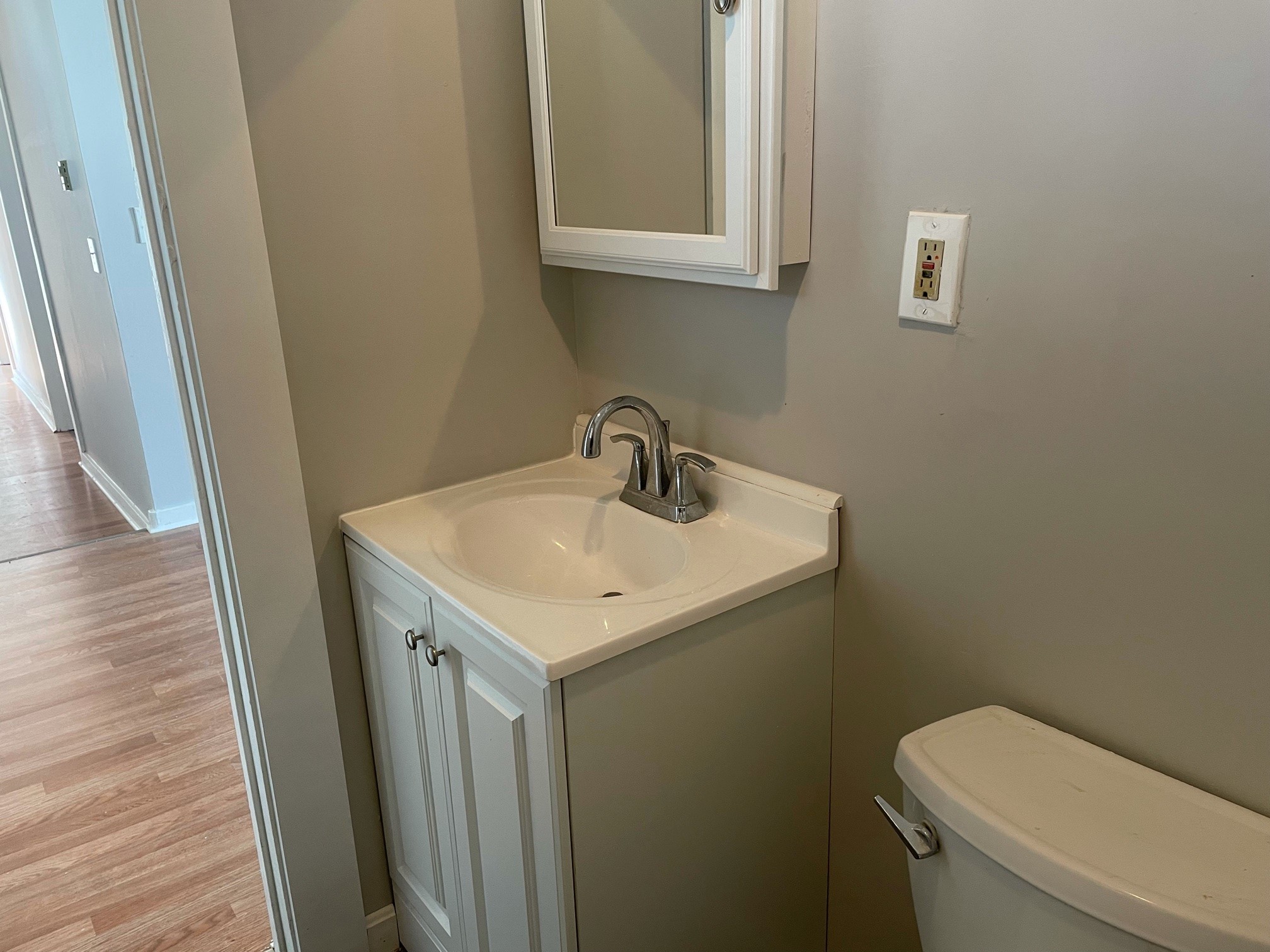 3 bed, 1 bath apartment for rent at 134 Pearl St Unit 5, East Somerville — photo 3 of 8