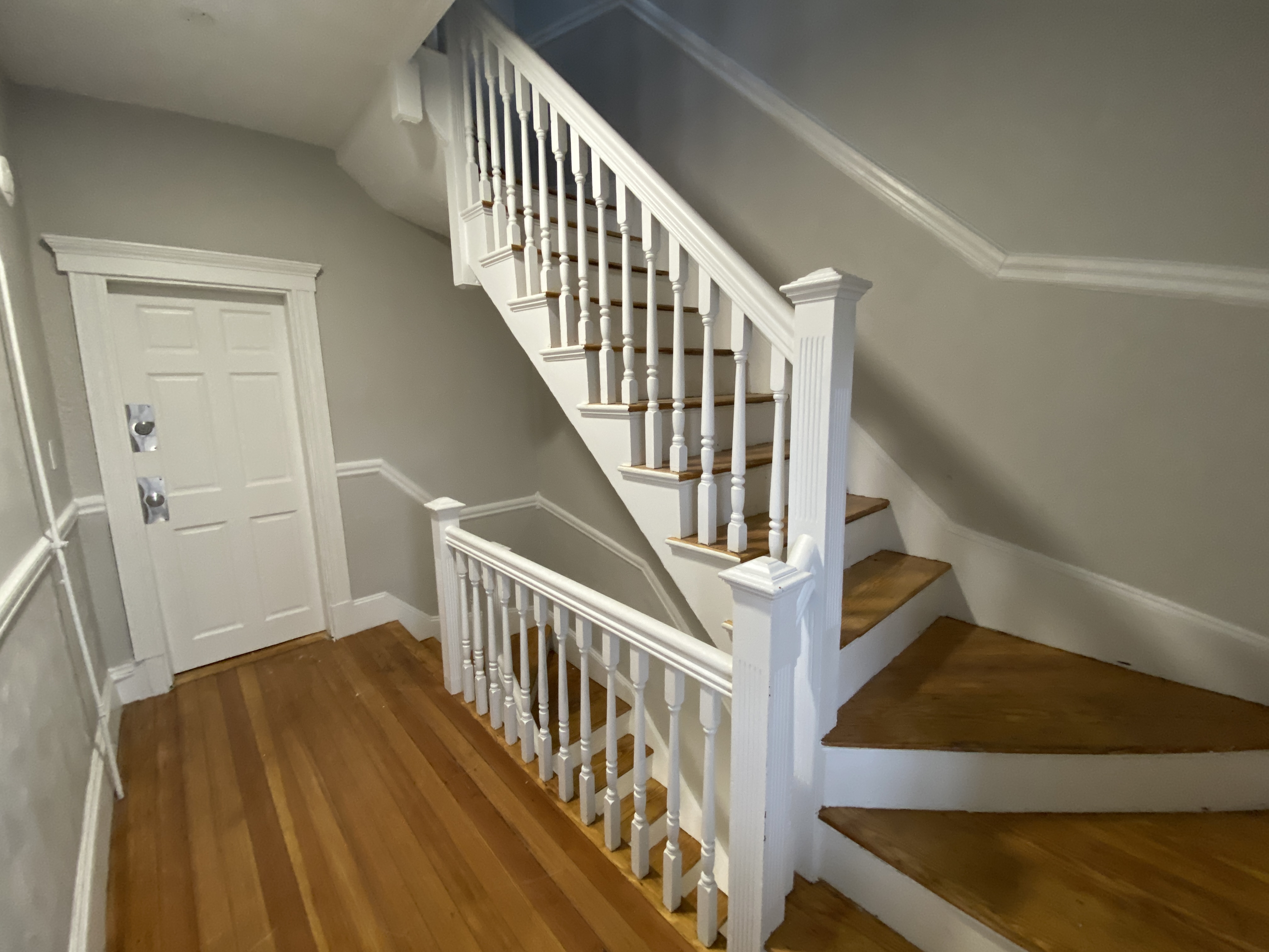 3 bed, 1 bath apartment for rent at 39 Harwood Unit 3, Dorchester — photo 6 of 12