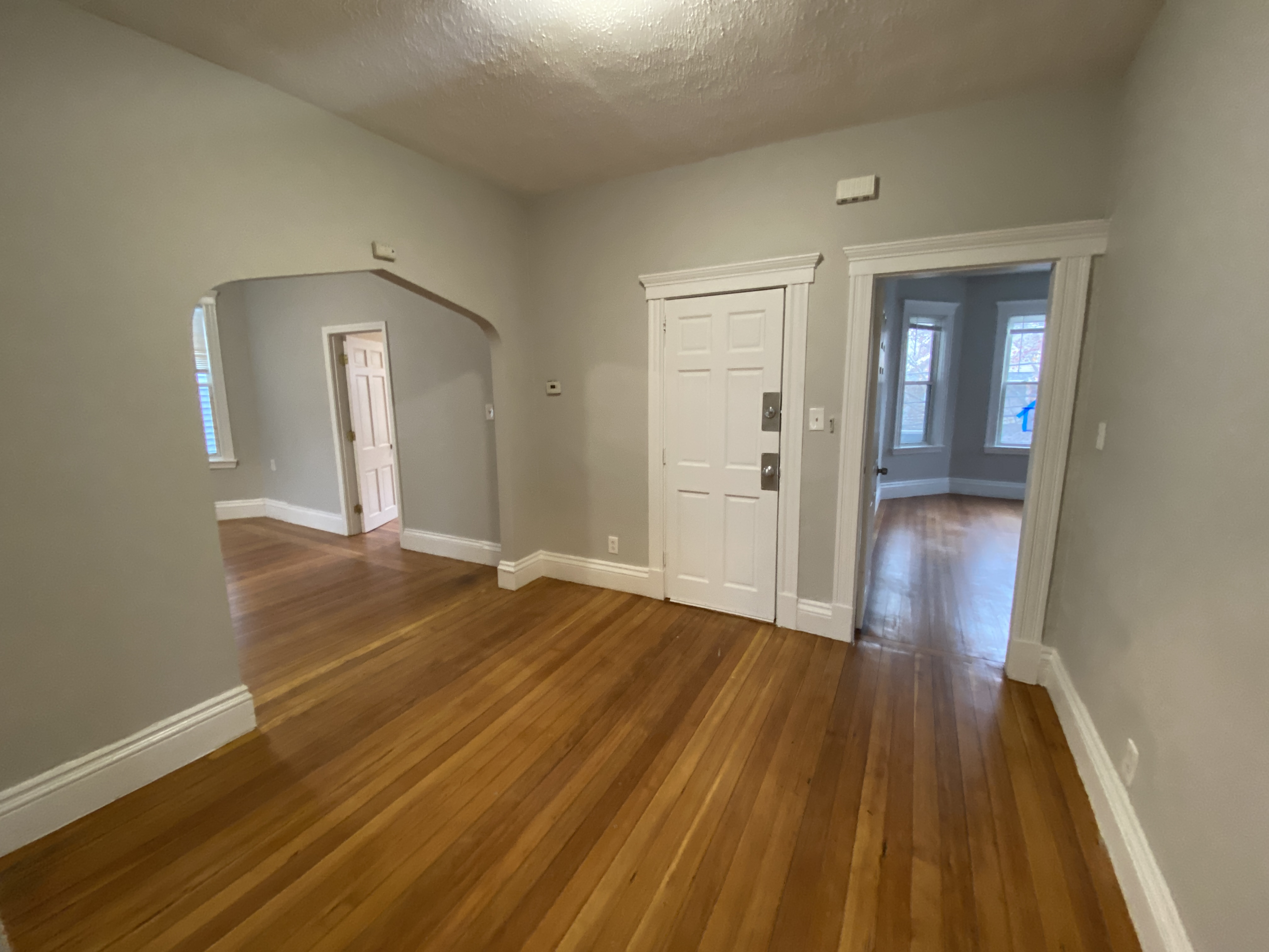 3 bed, 1 bath apartment for rent at 39 Harwood Unit 3, Dorchester — photo 3 of 12