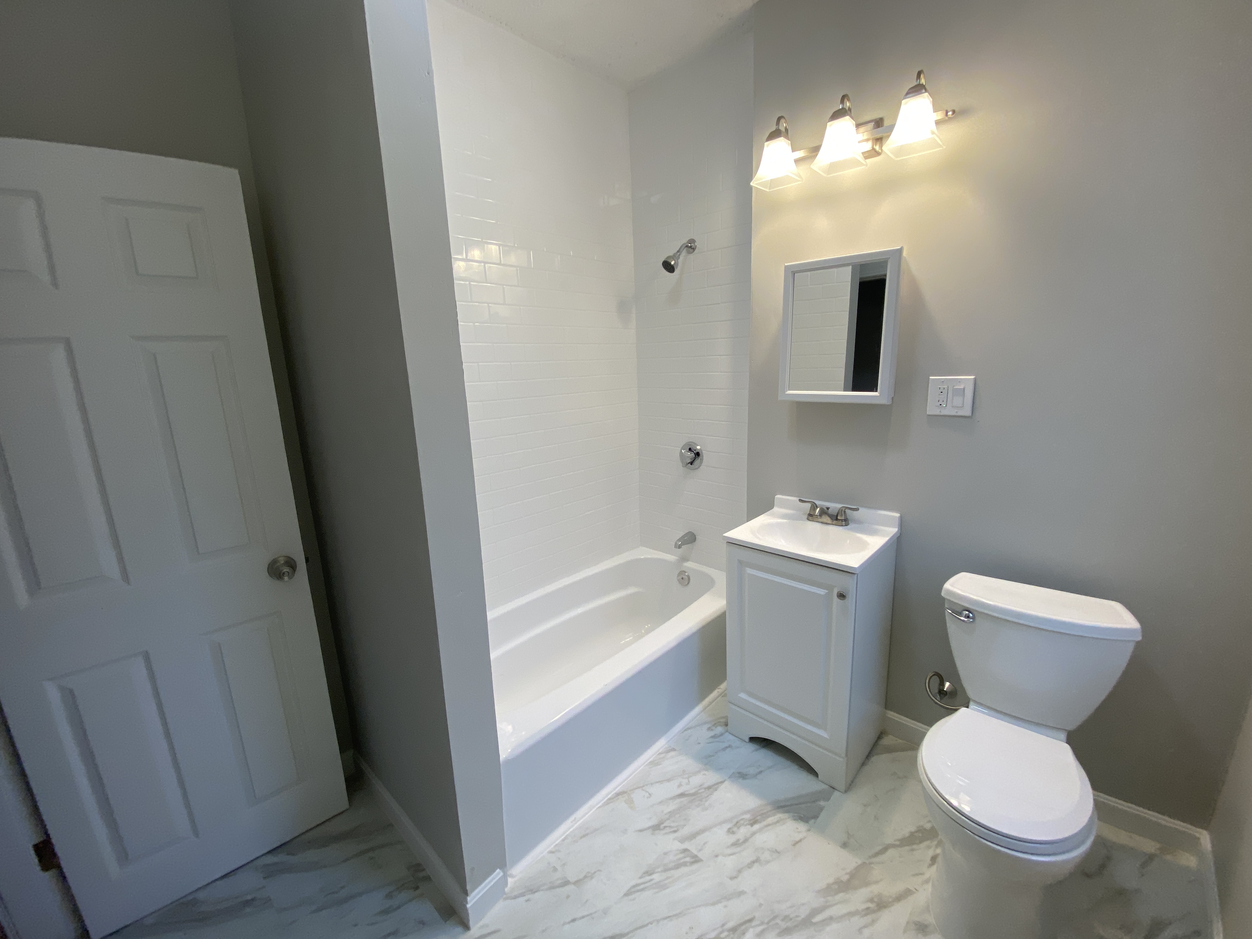 3 bed, 1 bath apartment for rent at 39 Harwood Unit 3, Dorchester — photo 11 of 12