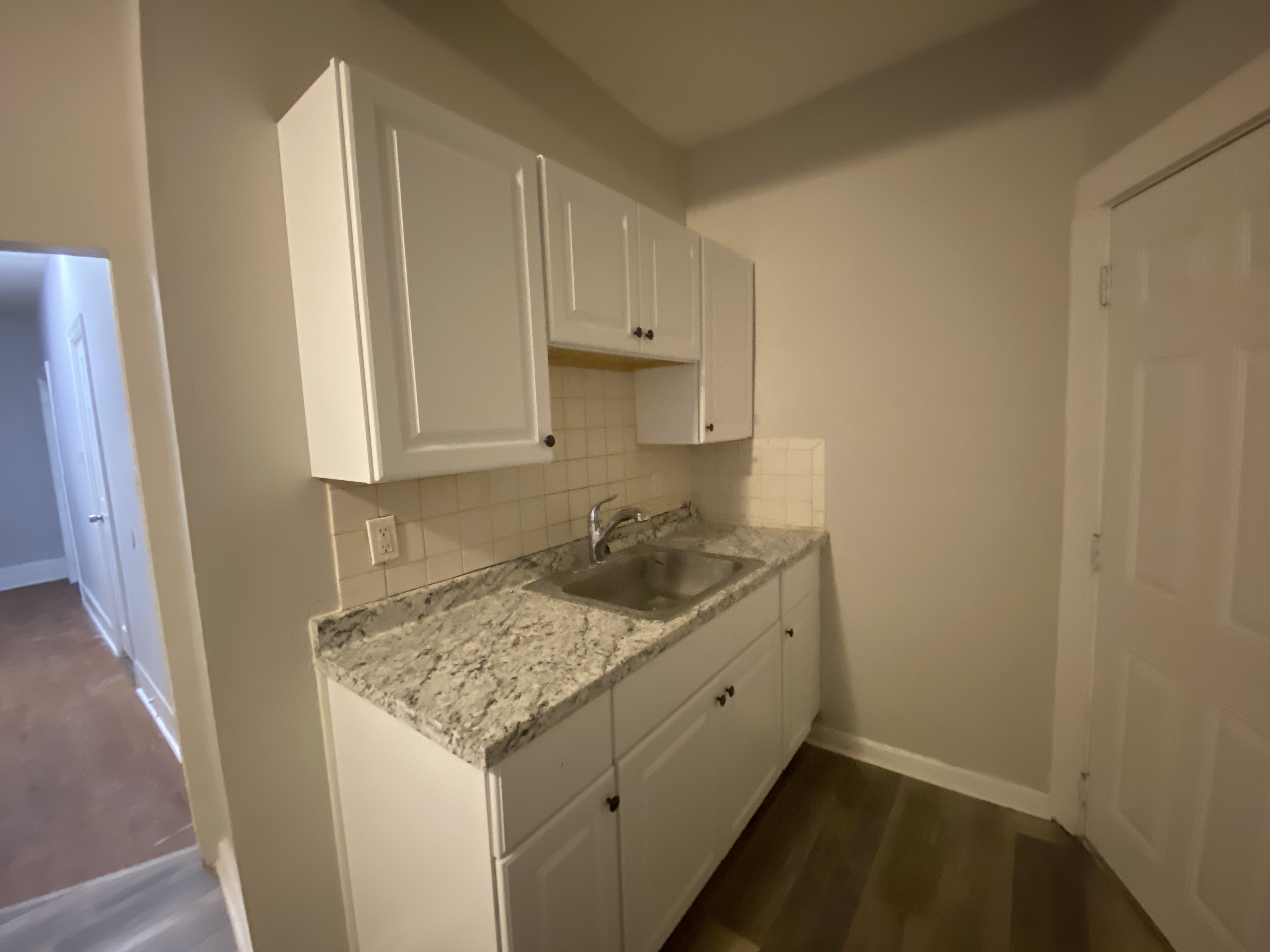 2 bed, 1 bath apartment for rent at 96 98 Woodledge Unit 1R, Allston — photo 5 of 12