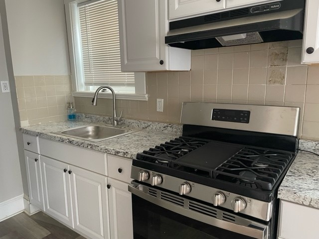 2 bed, 1 bath apartment for rent at 44 Estes St Unit 8, Lynn — photo 6 of 8
