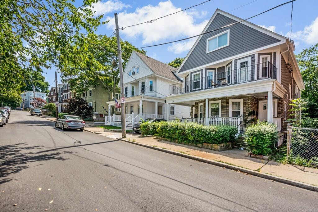 9 11 Woodside Ave, Jamaica Plain