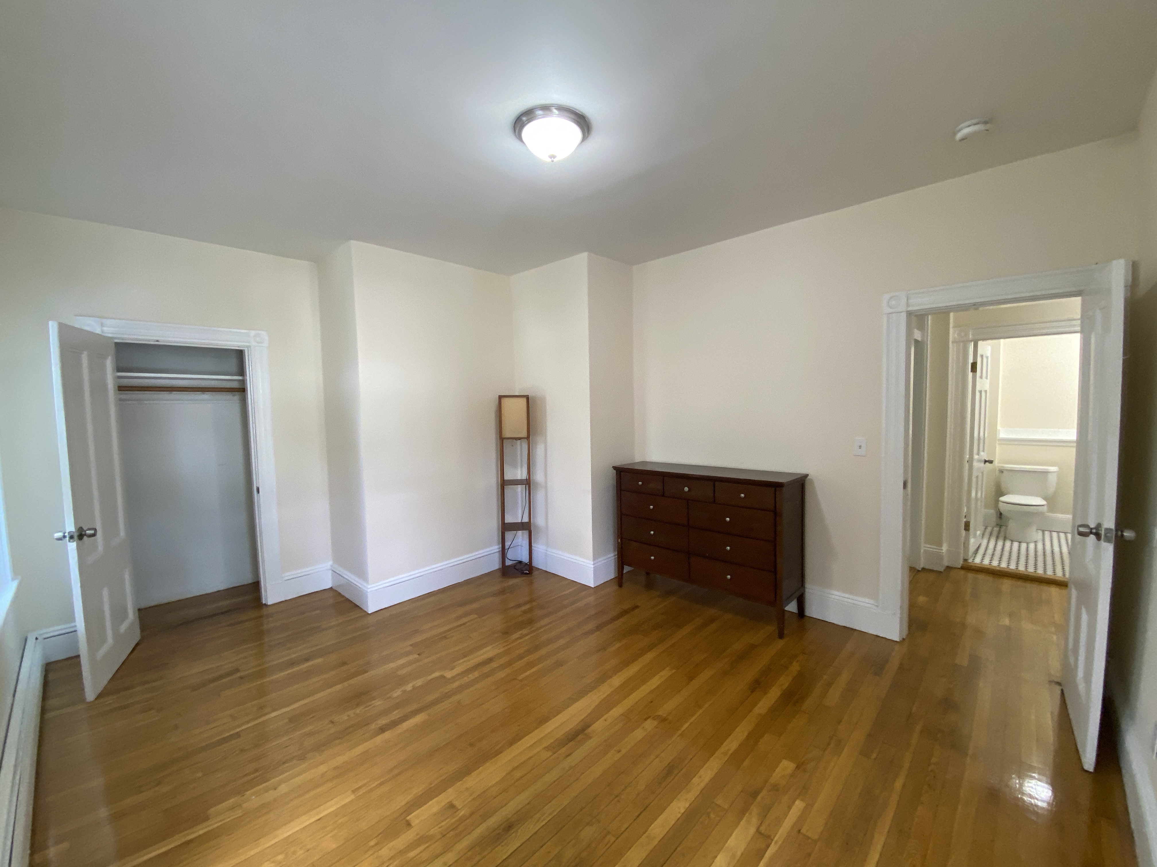 64 Day St, Jamaica Plain