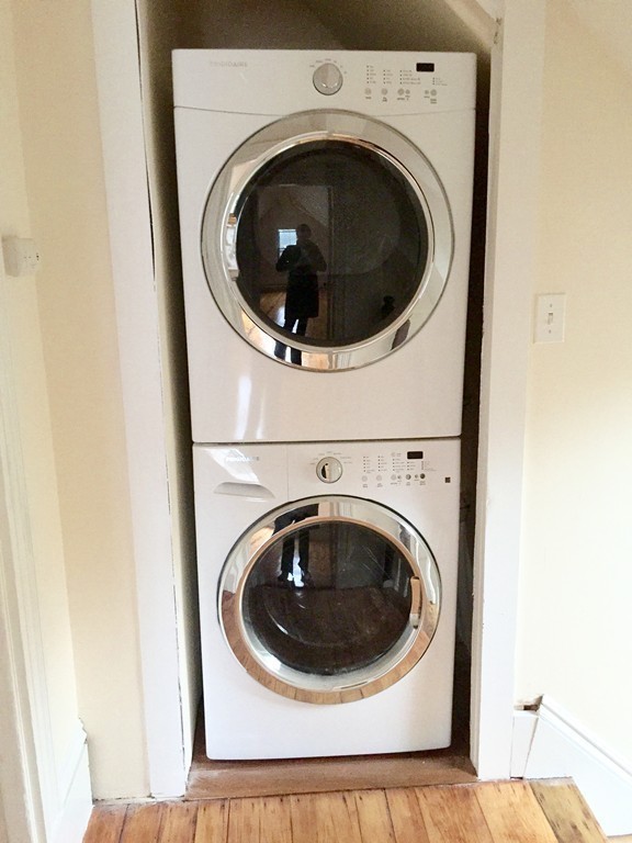 8 Westerly, Jamaica Plain