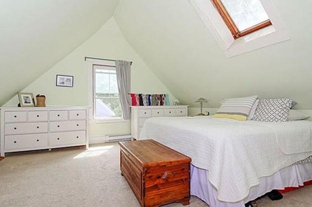 8 Westerly St, Jamaica Plain