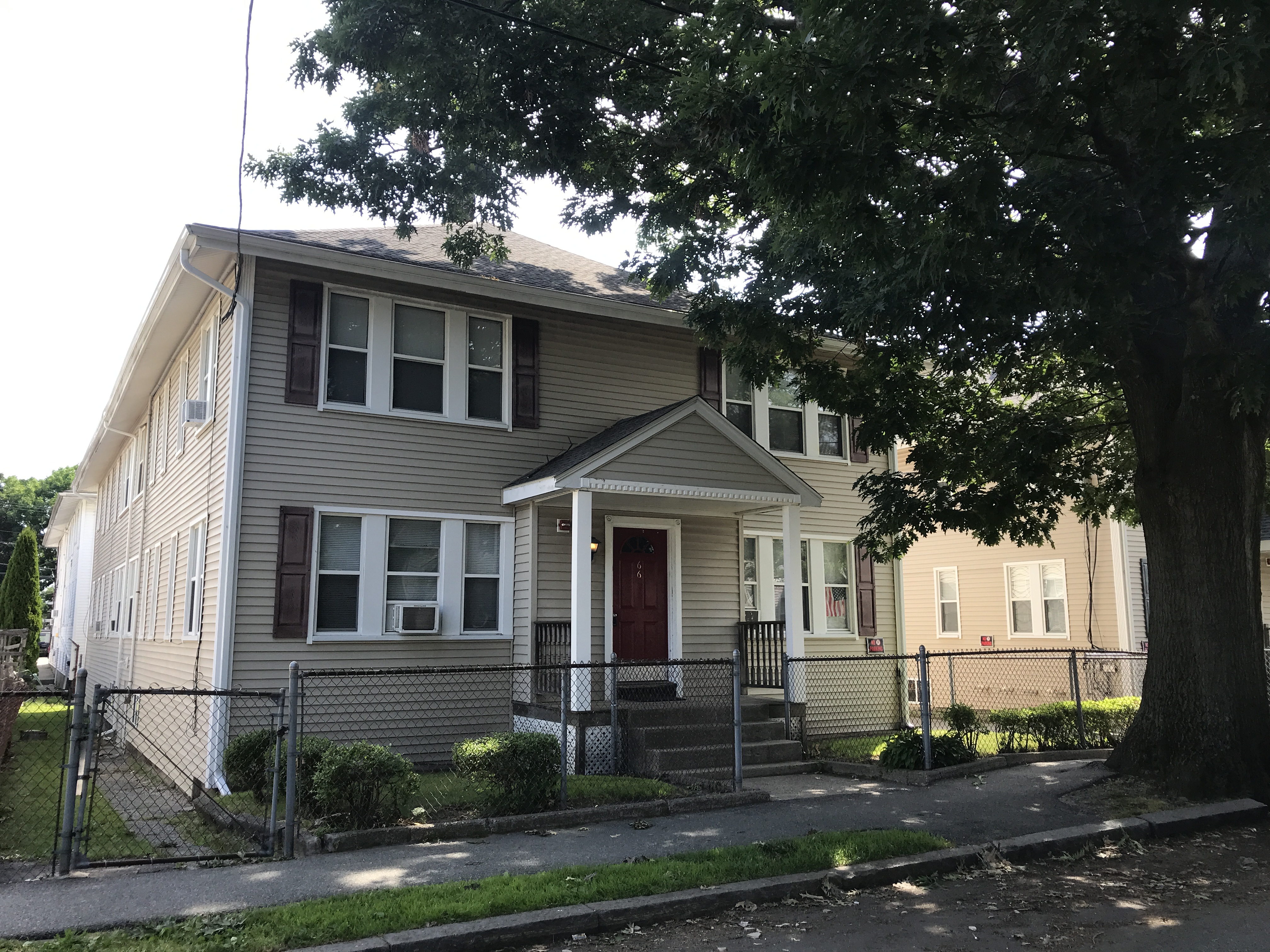 70 Safford St, Quincy