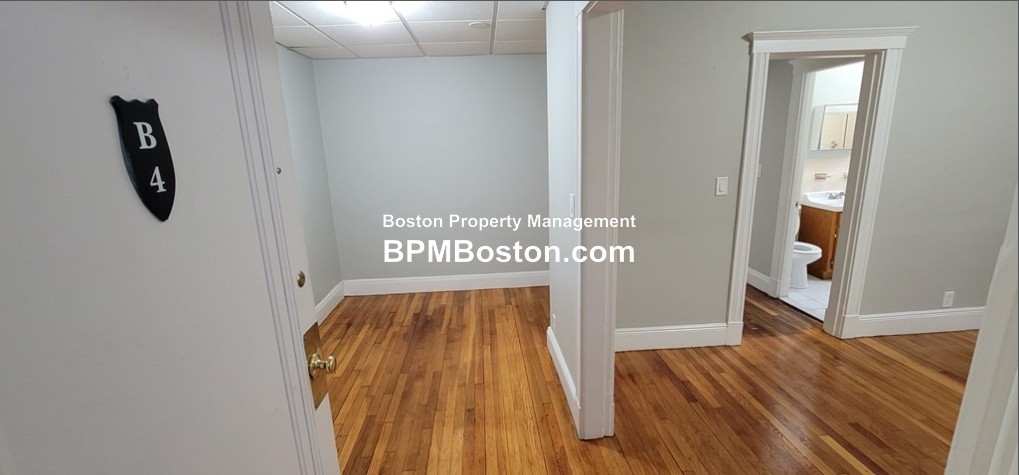 Photos of apartment on Hawthorne,Chelsea MA 02150