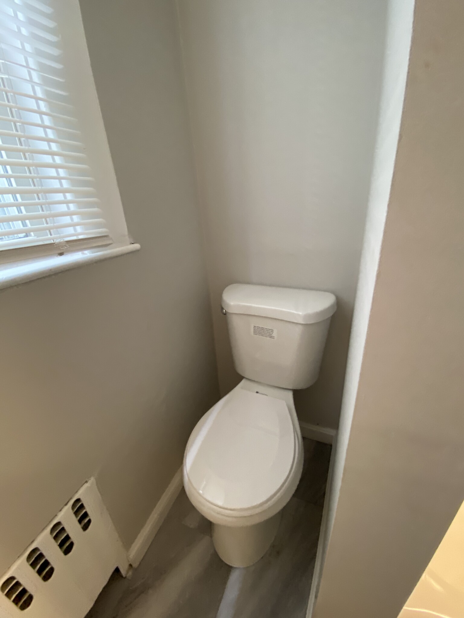 3 bed, 1 bath apartment for rent at 677 Bennington St Unit 2, East Boston — photo 5 of 11