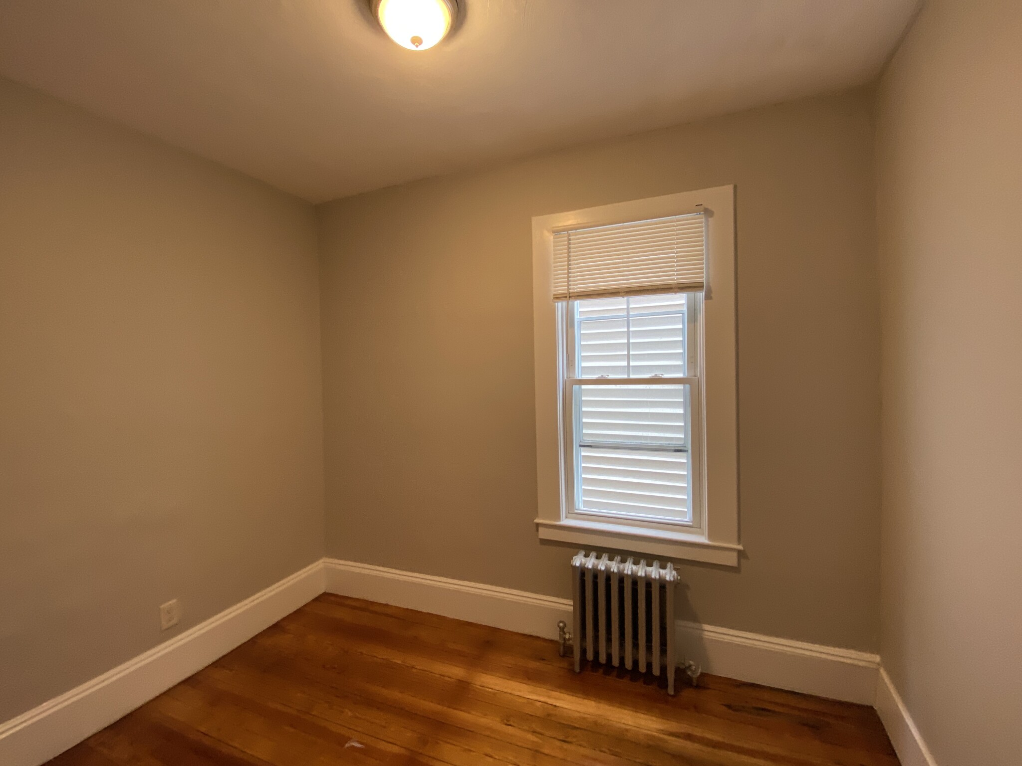 3 bed, 1 bath apartment for rent at 677 Bennington St Unit 2, East Boston — photo 9 of 11