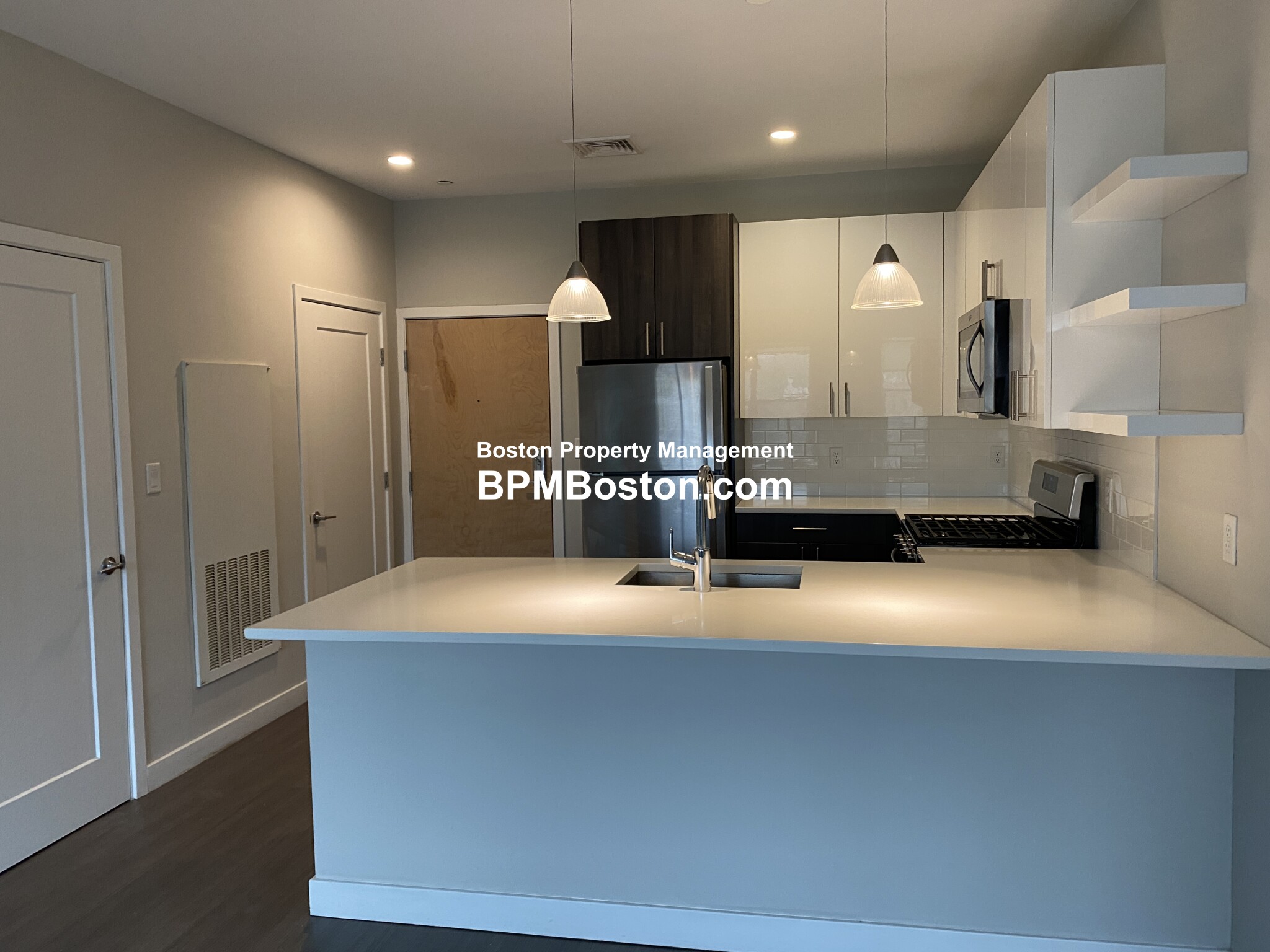 23 Bridge St, North Quincy