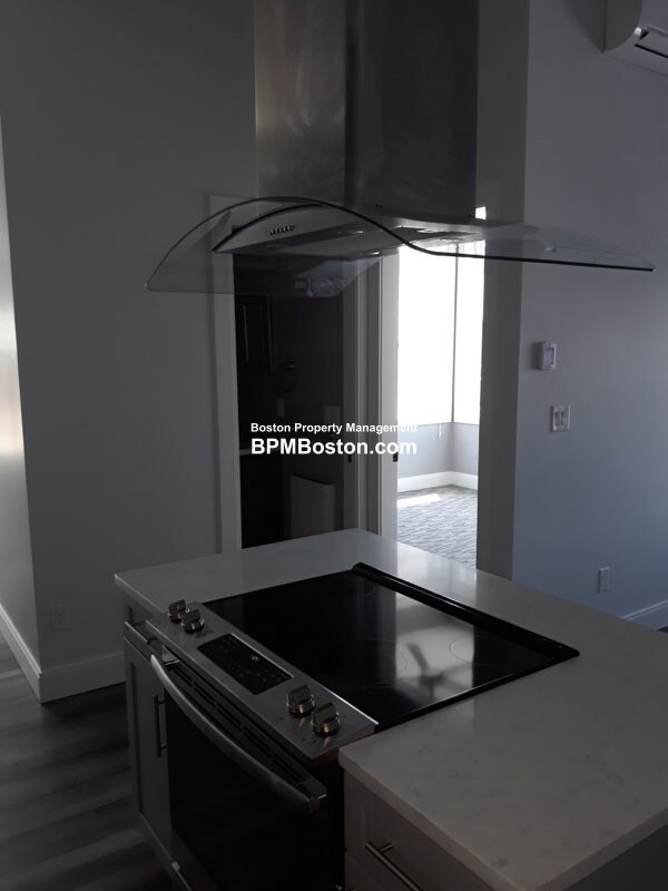 Photos of apartment on Washington,Chelsea MA 02150