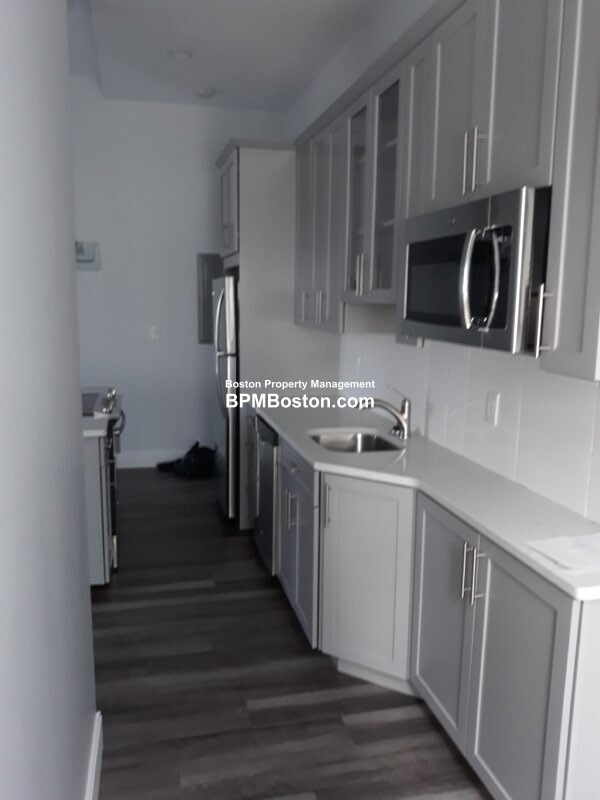 Photos of apartment on Washington,Chelsea MA 02150