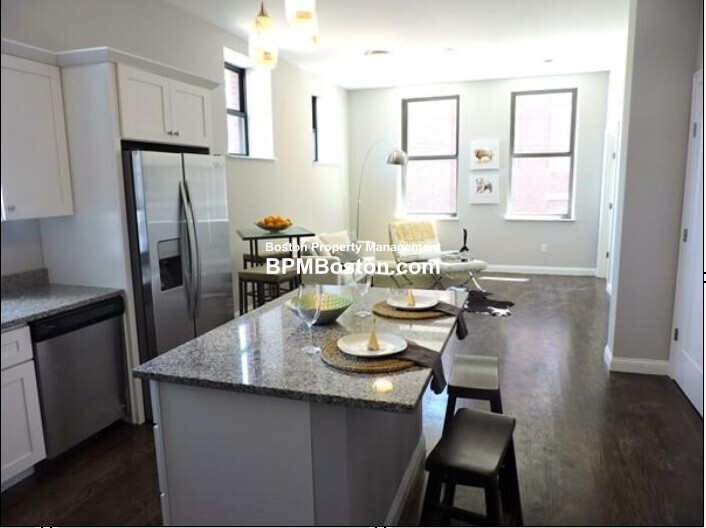 Photos of apartment on Merrymount,Quincy MA 02169