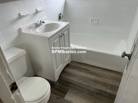 121 Hawthorne St, Chelsea