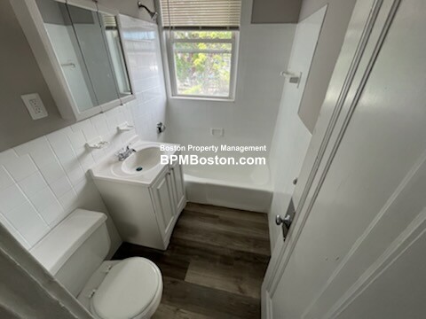 121 Hawthorne St, Chelsea