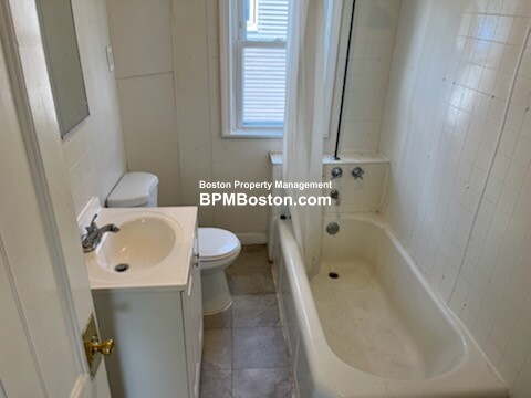 94 Cowper St, East Boston