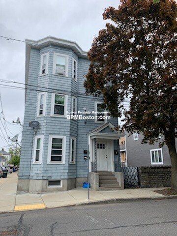 94 Cowper St, East Boston