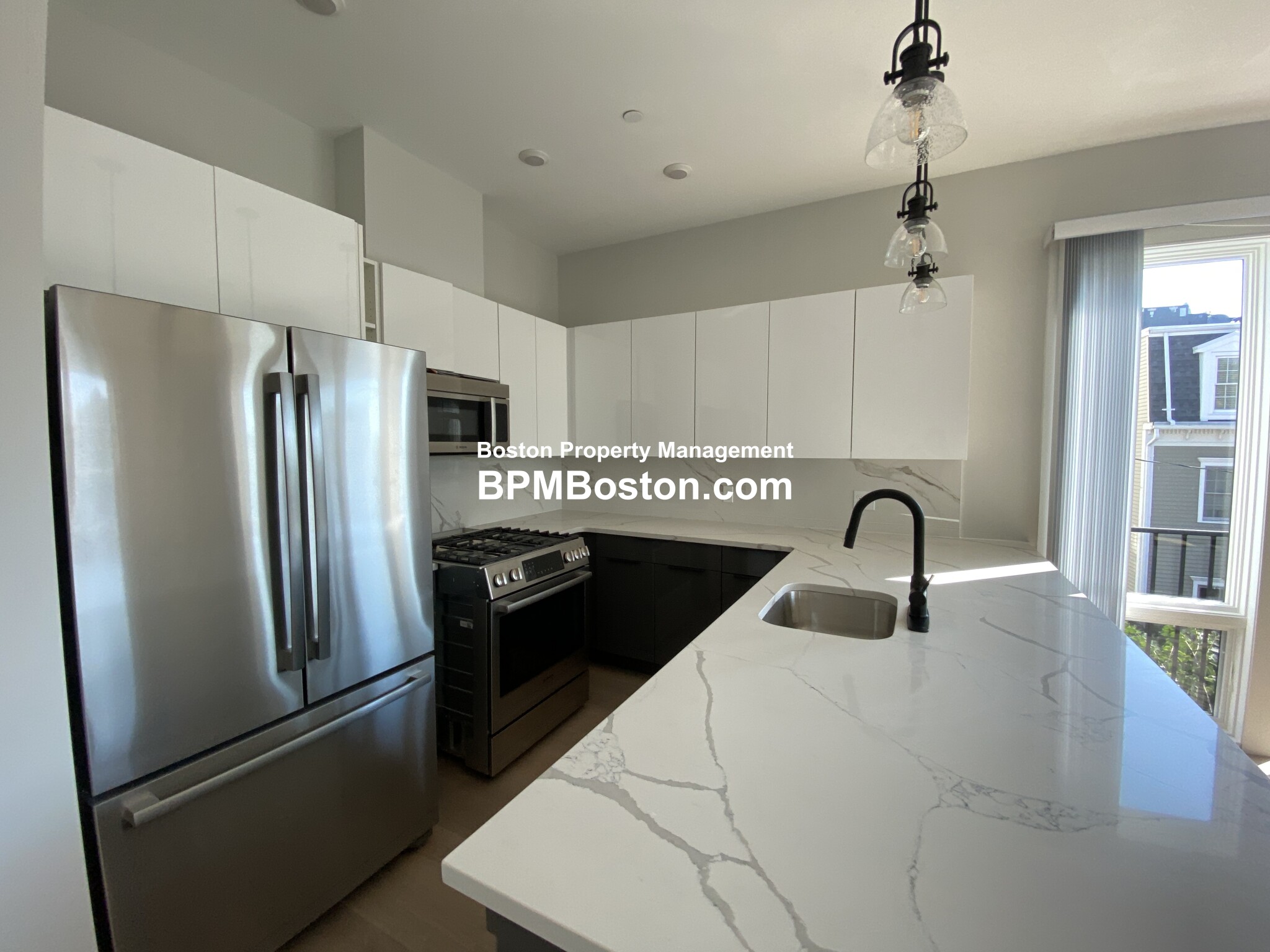 33 39 Ward St, South Boston