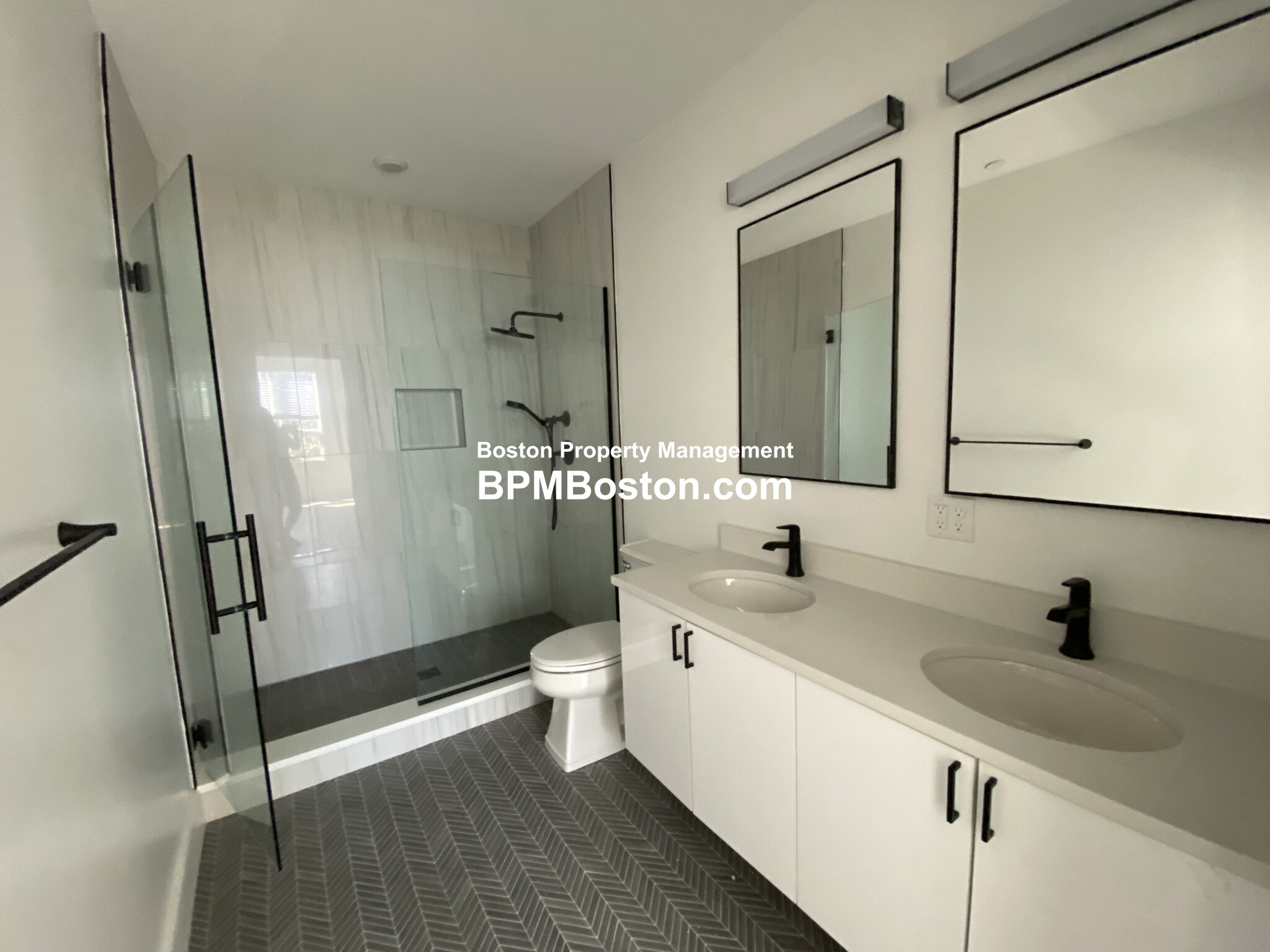 33 39 Ward St, South Boston